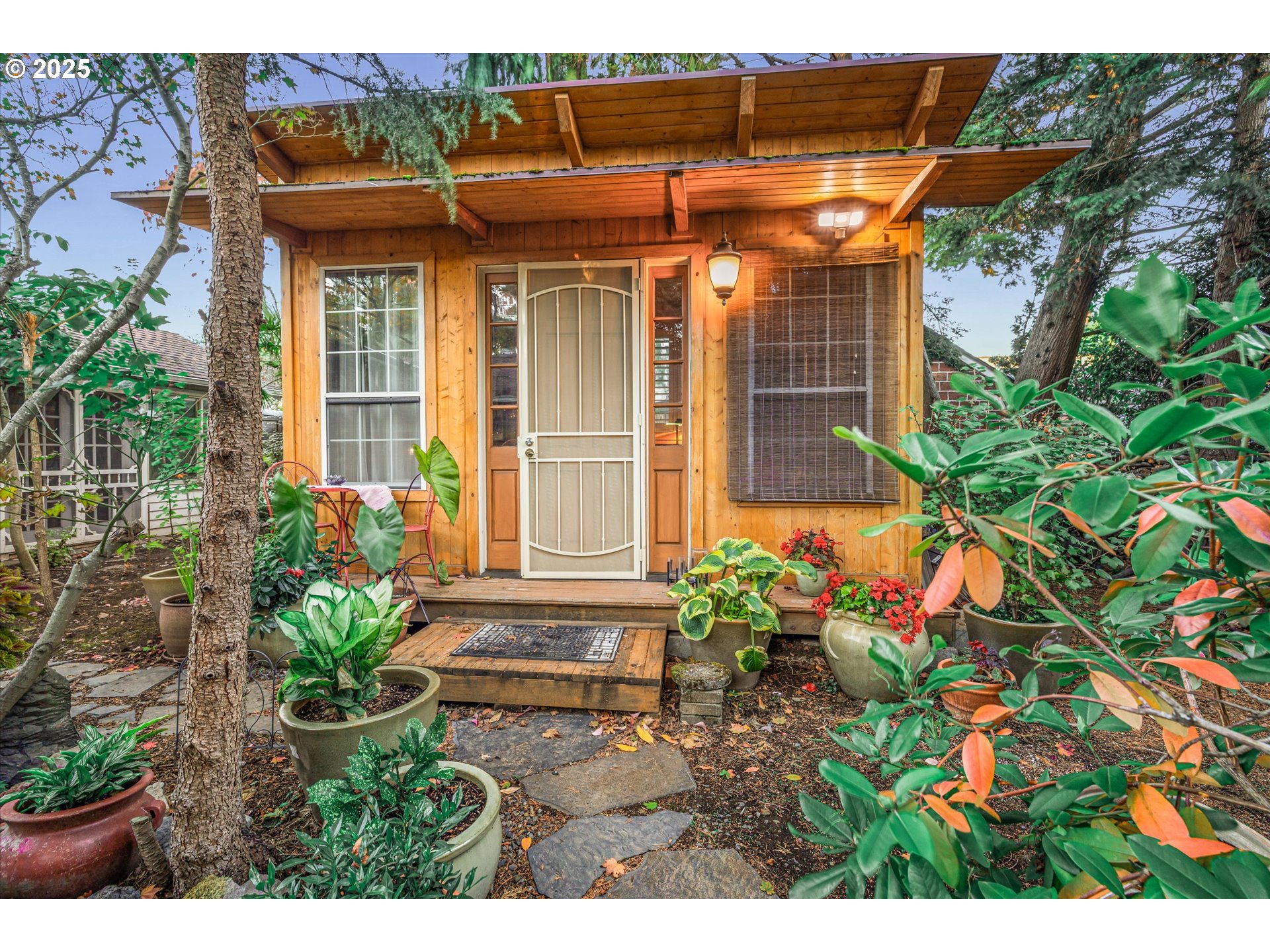 property viewer photo 35