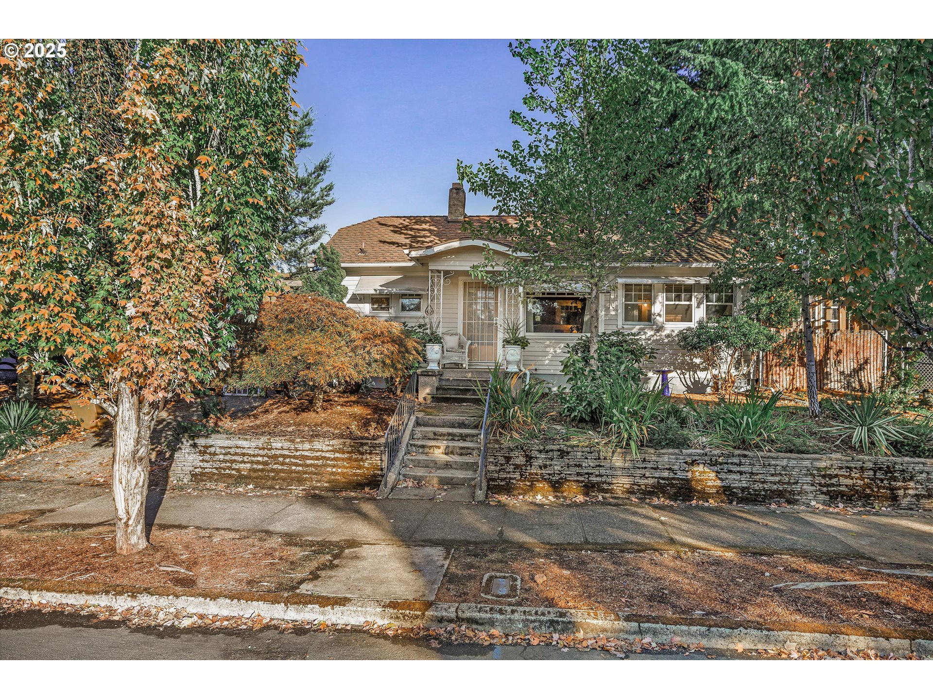 property viewer photo 41