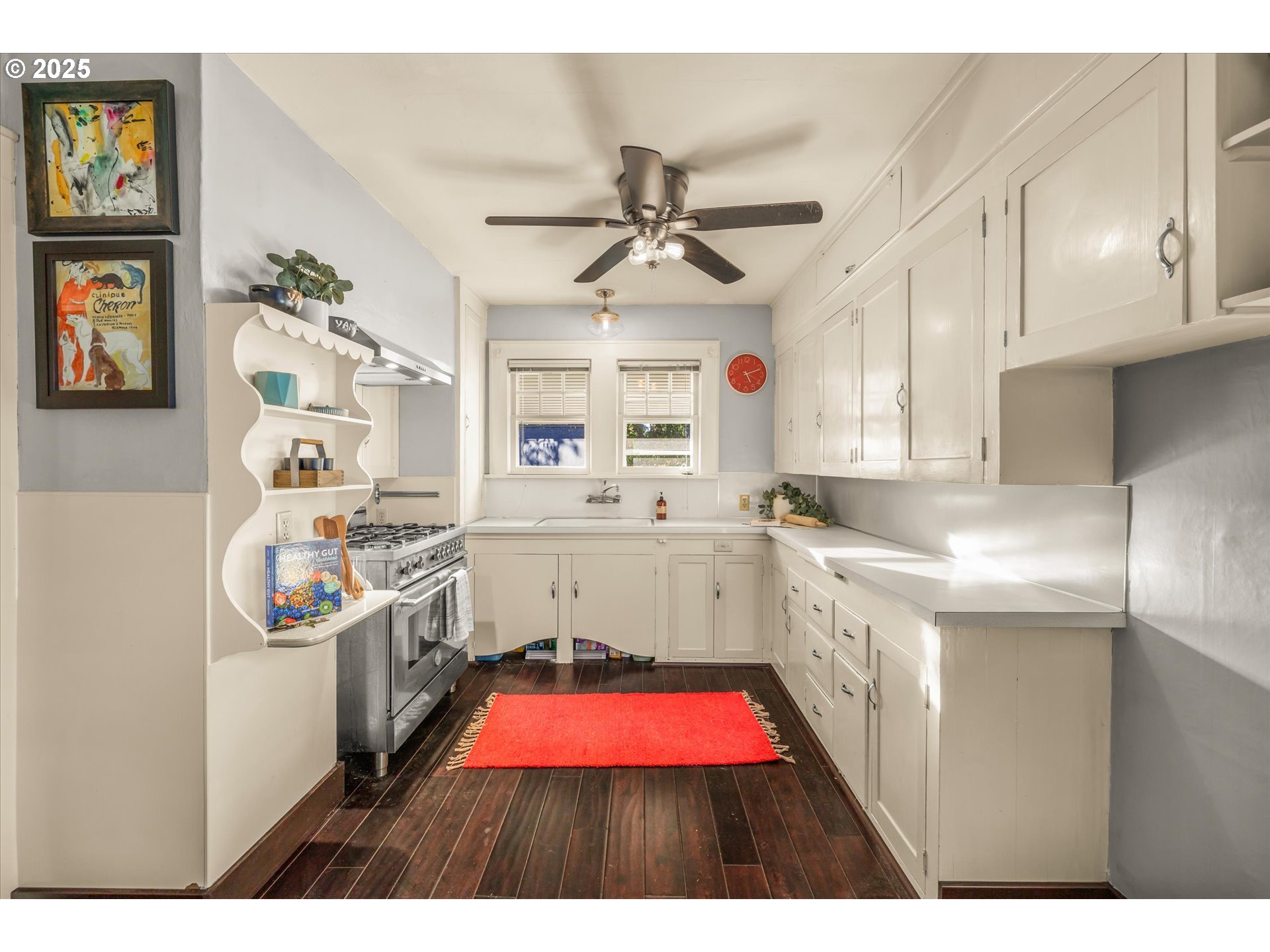 property viewer photo 6