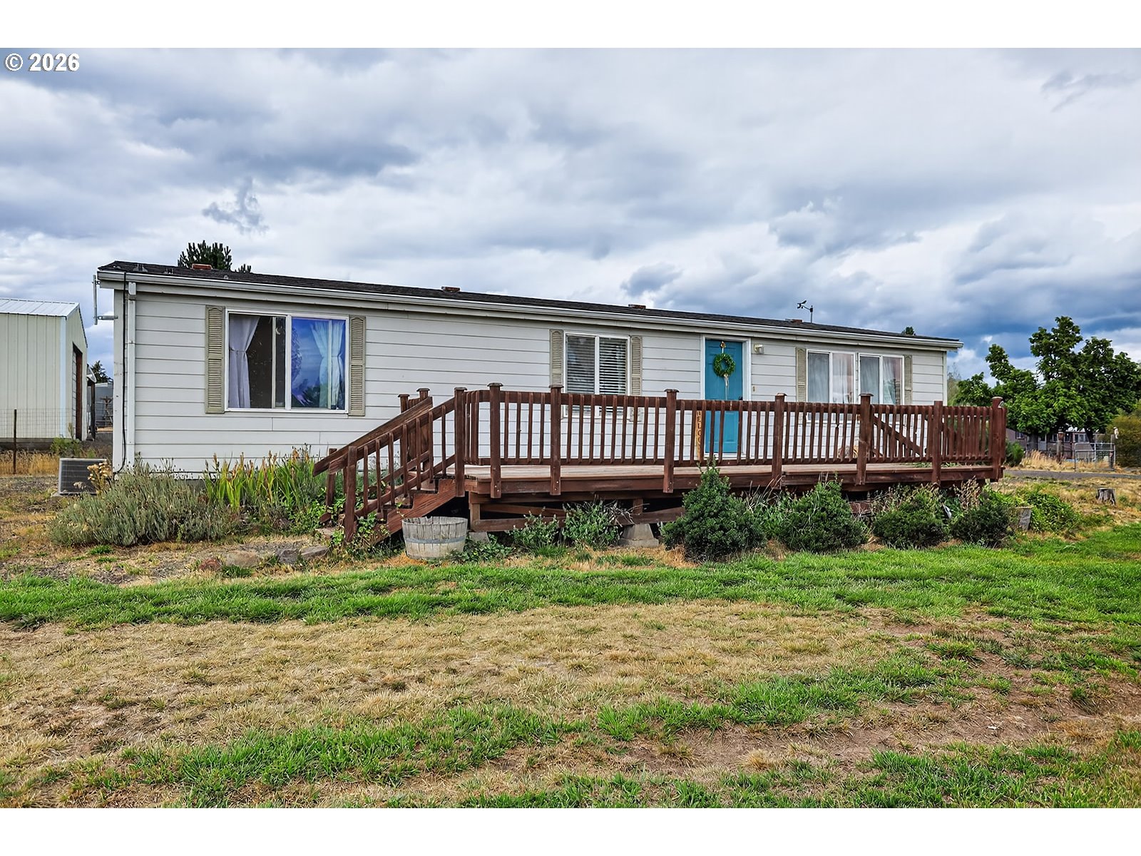 main property photo 36