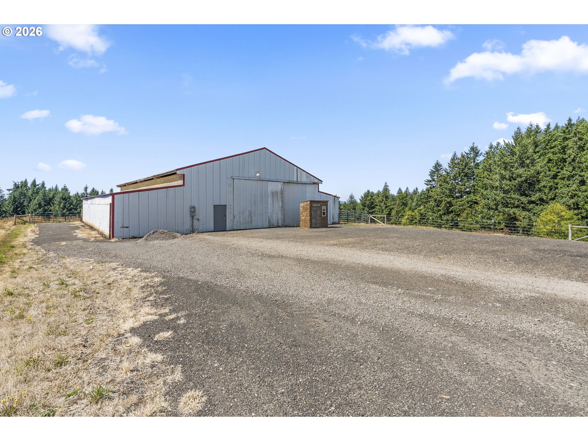 main property photo 7