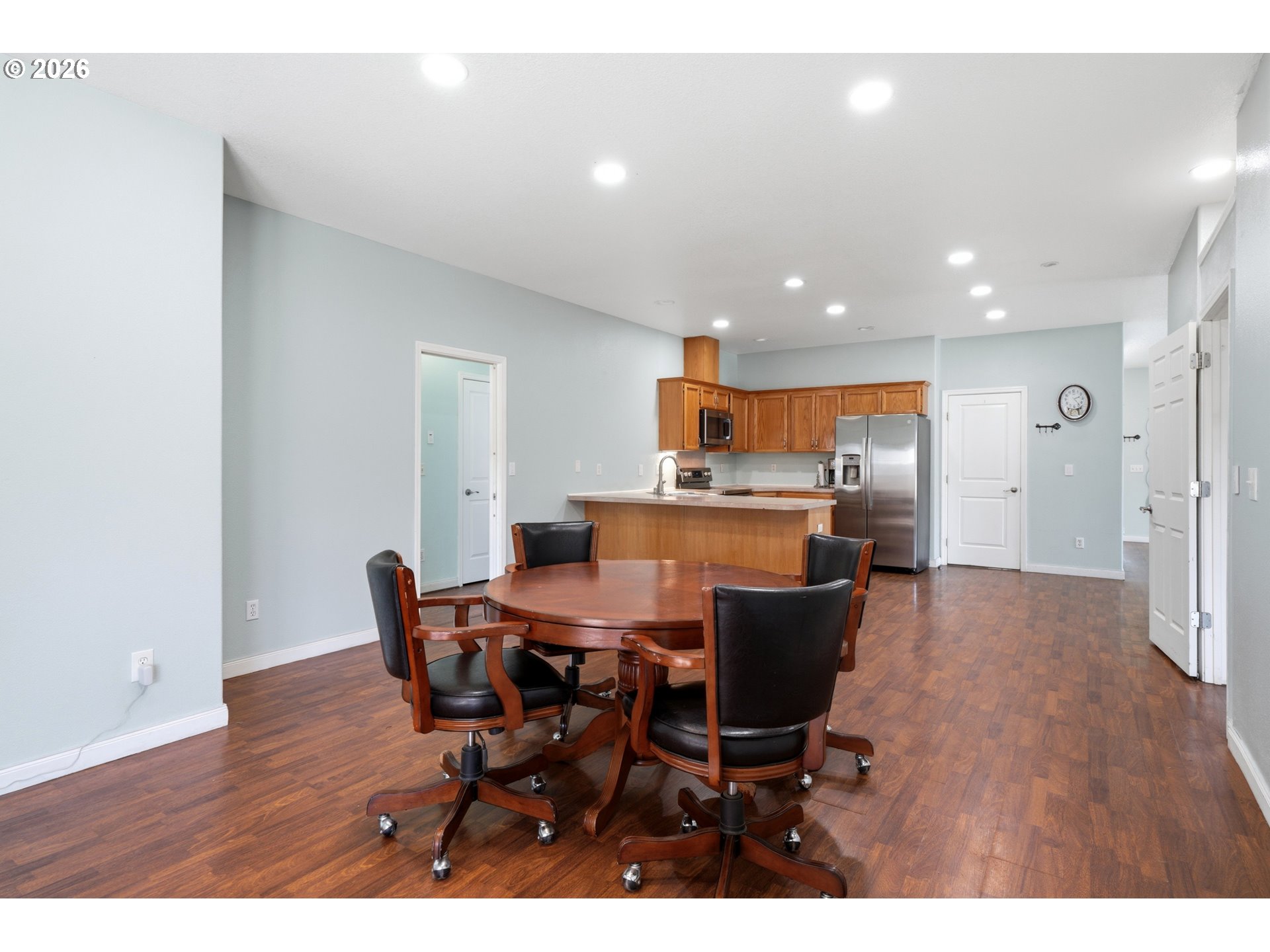 main property photo 14