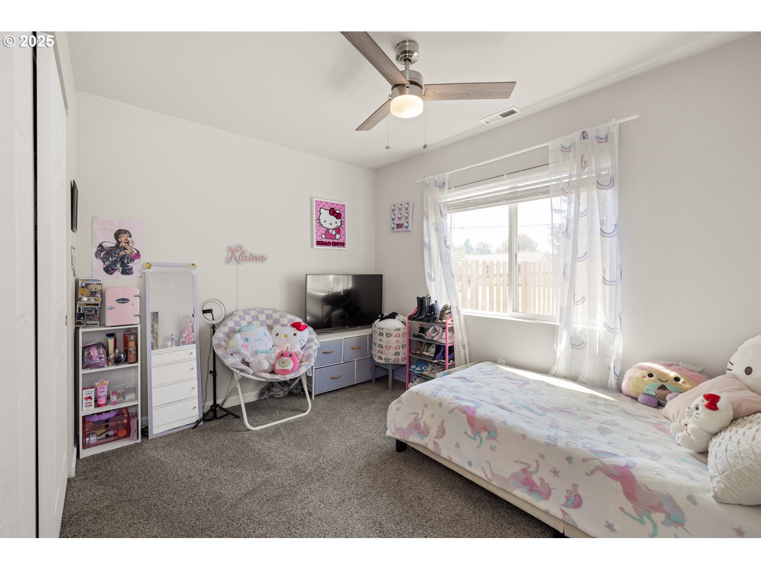property viewer photo 15