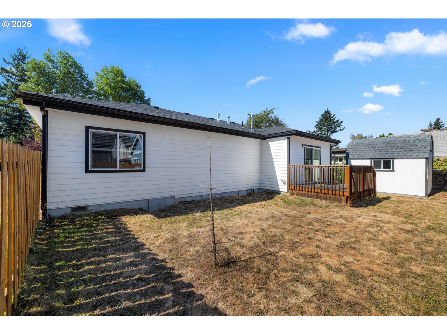 property viewer photo 19