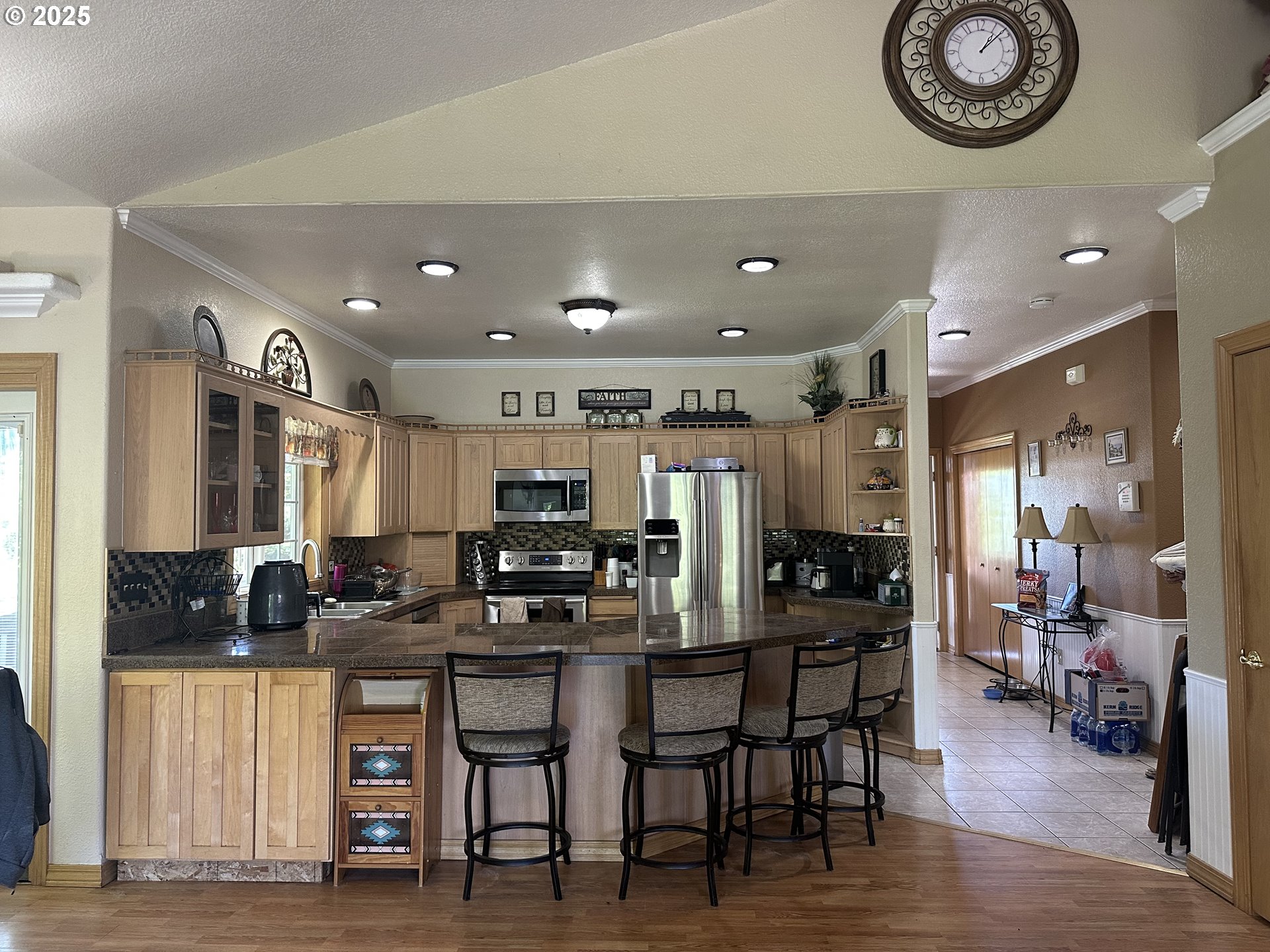 main property photo 2