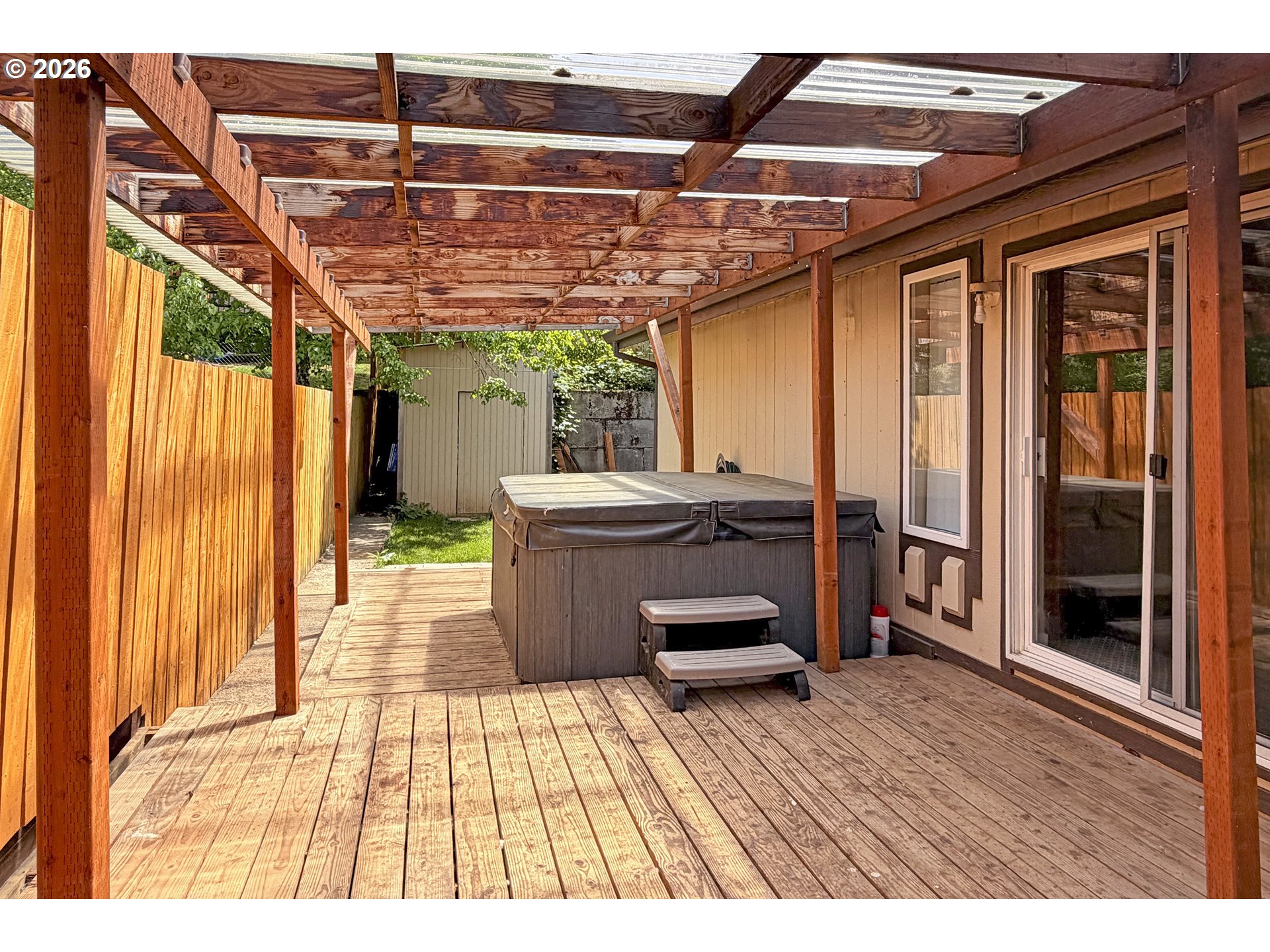 main property photo 33