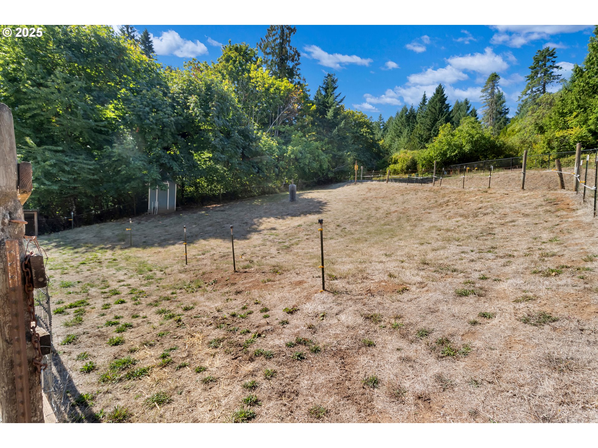 property viewer photo 26