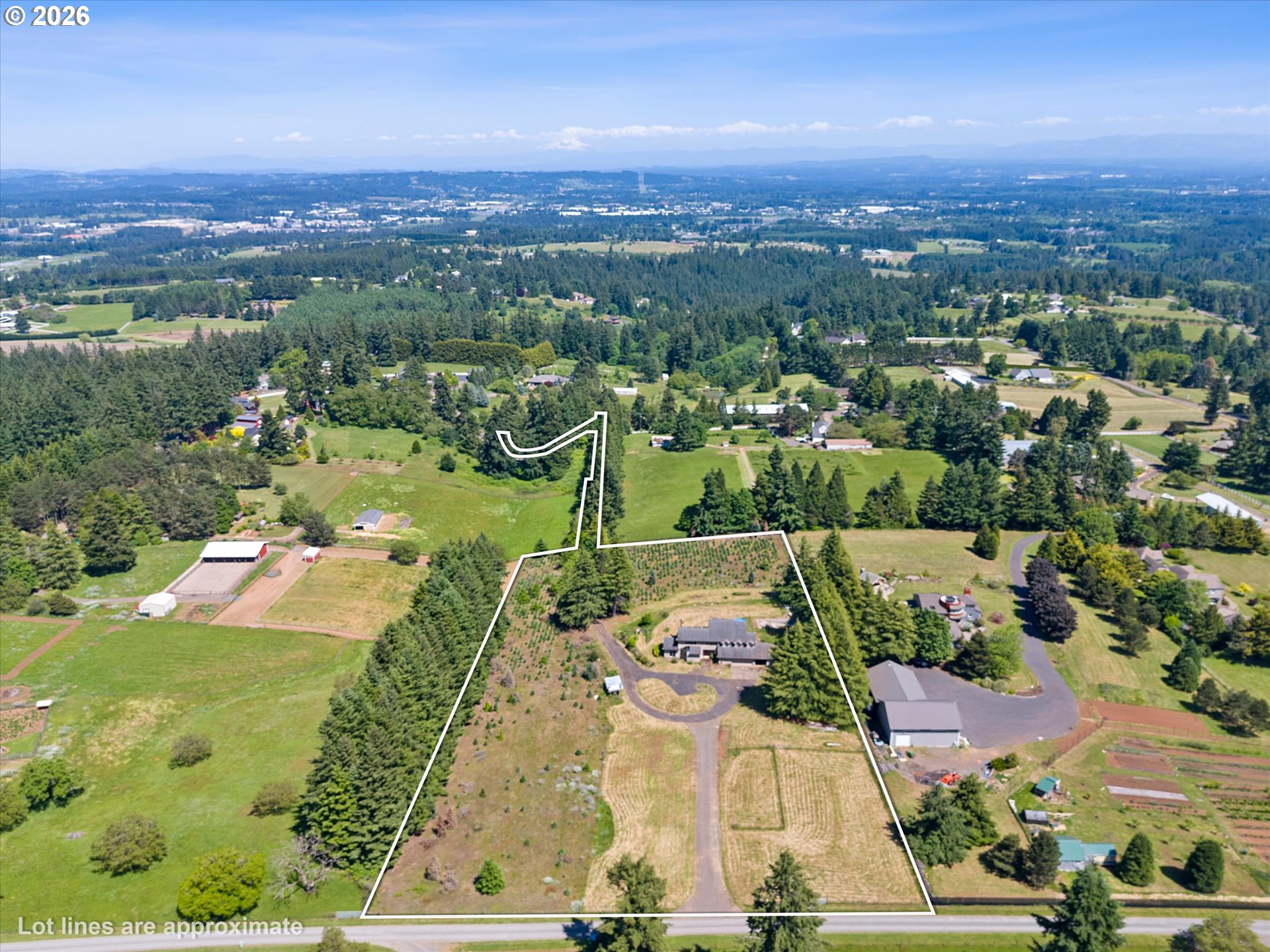 main property photo 37