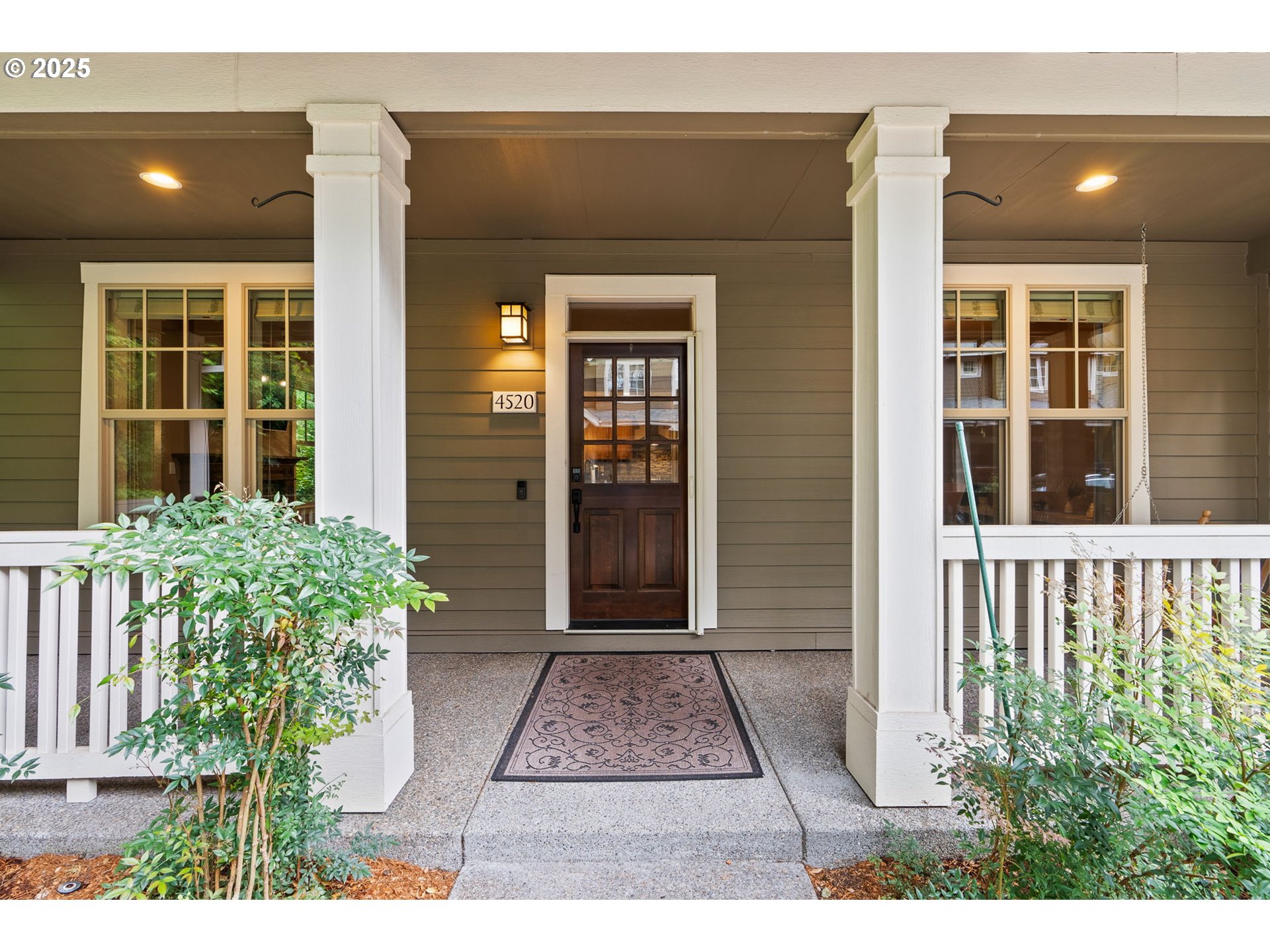 property viewer photo 2