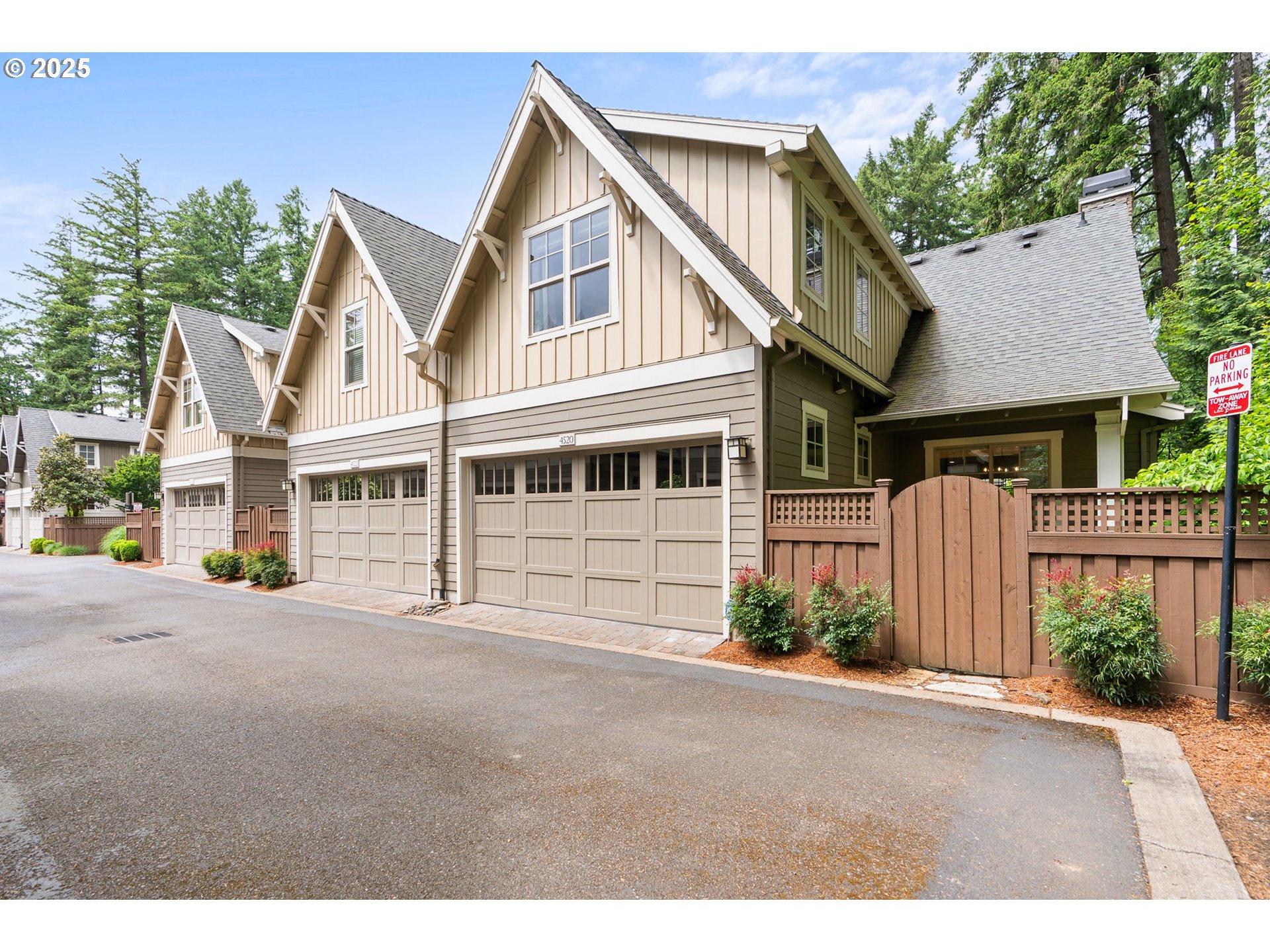 property viewer photo 21