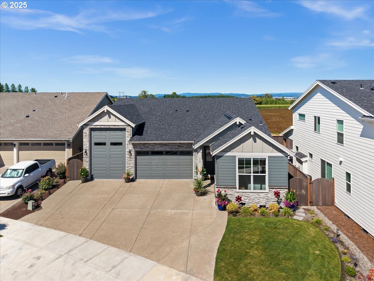 property viewer photo 2