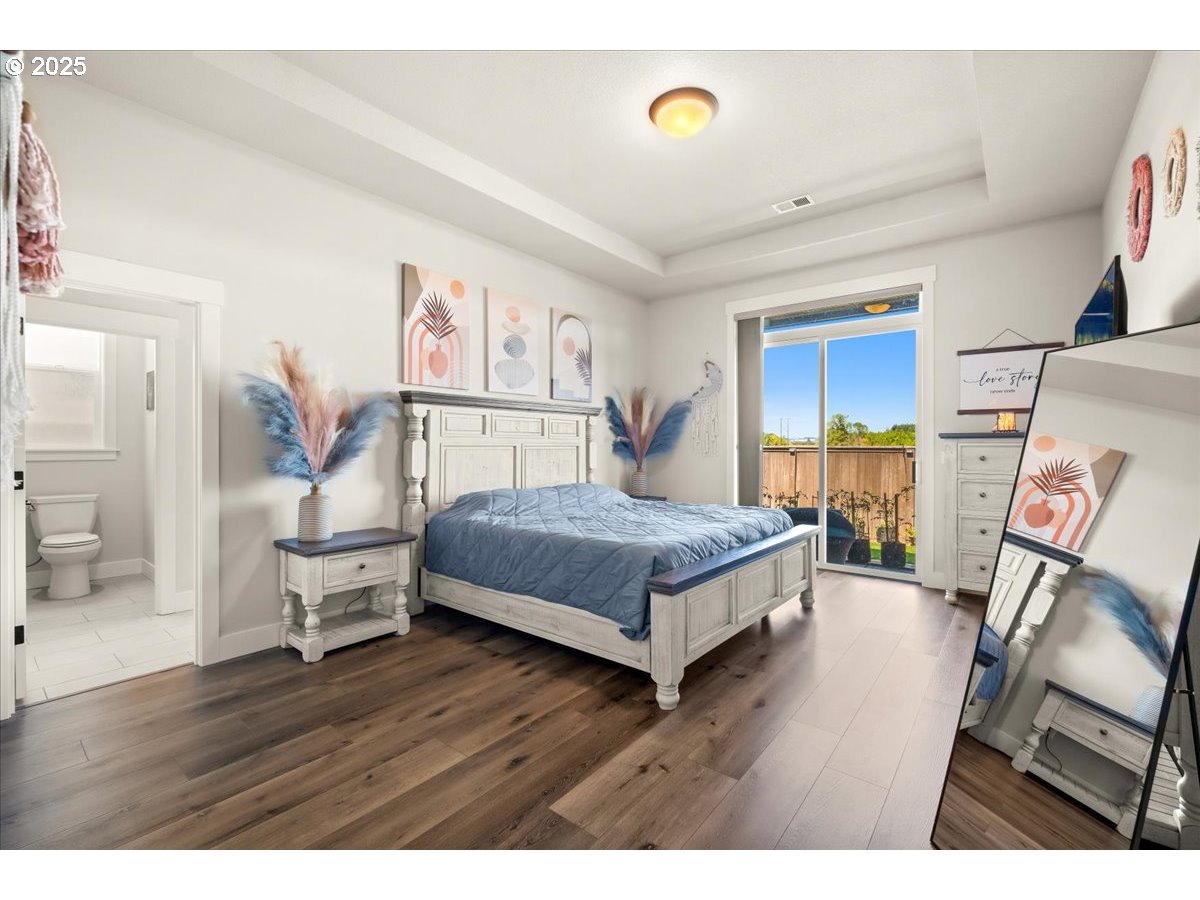 property viewer photo 20