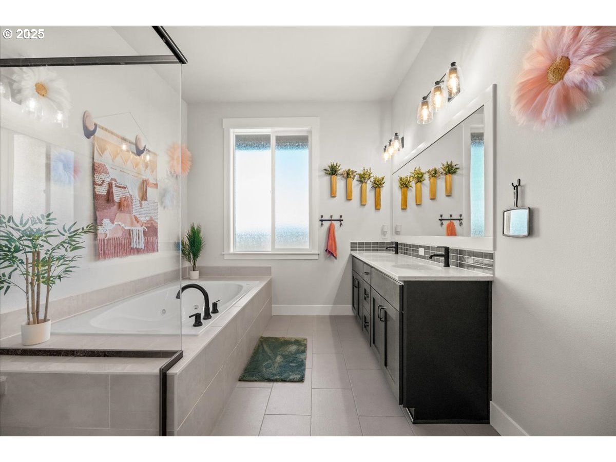 property viewer photo 23