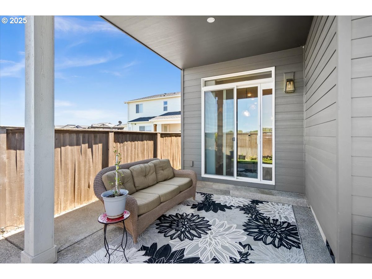 property viewer photo 38