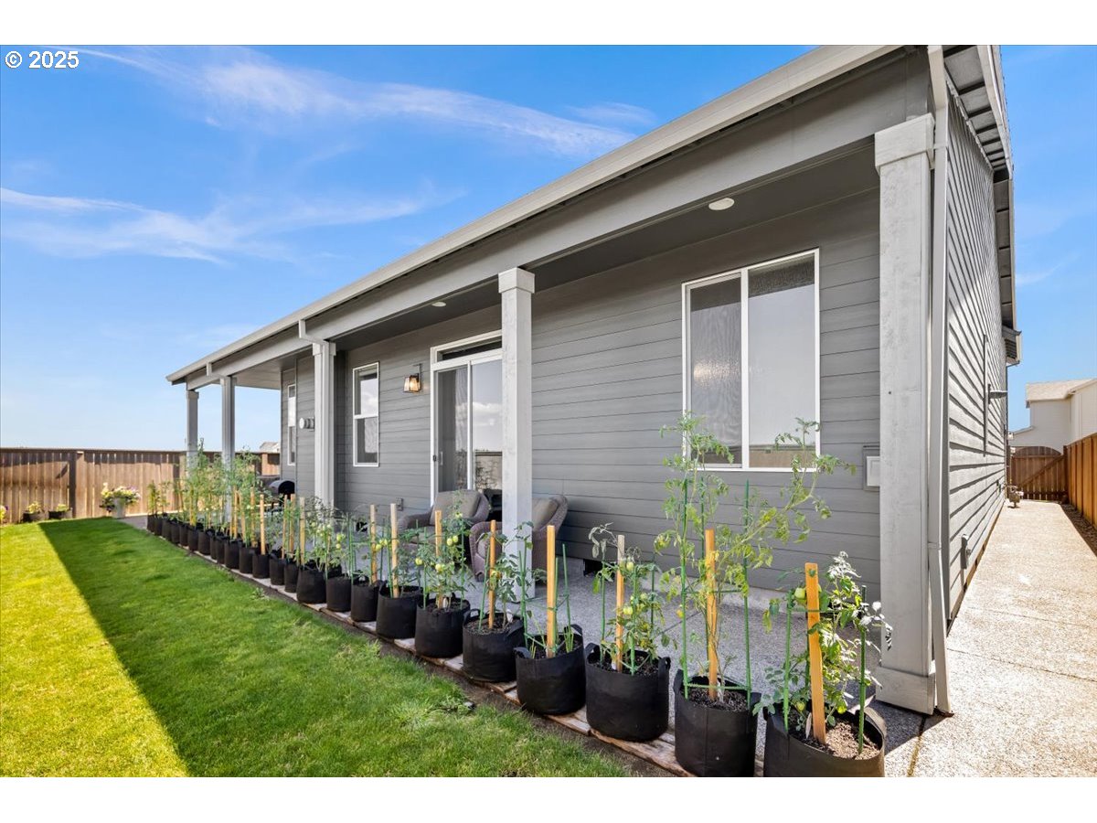 property viewer photo 40