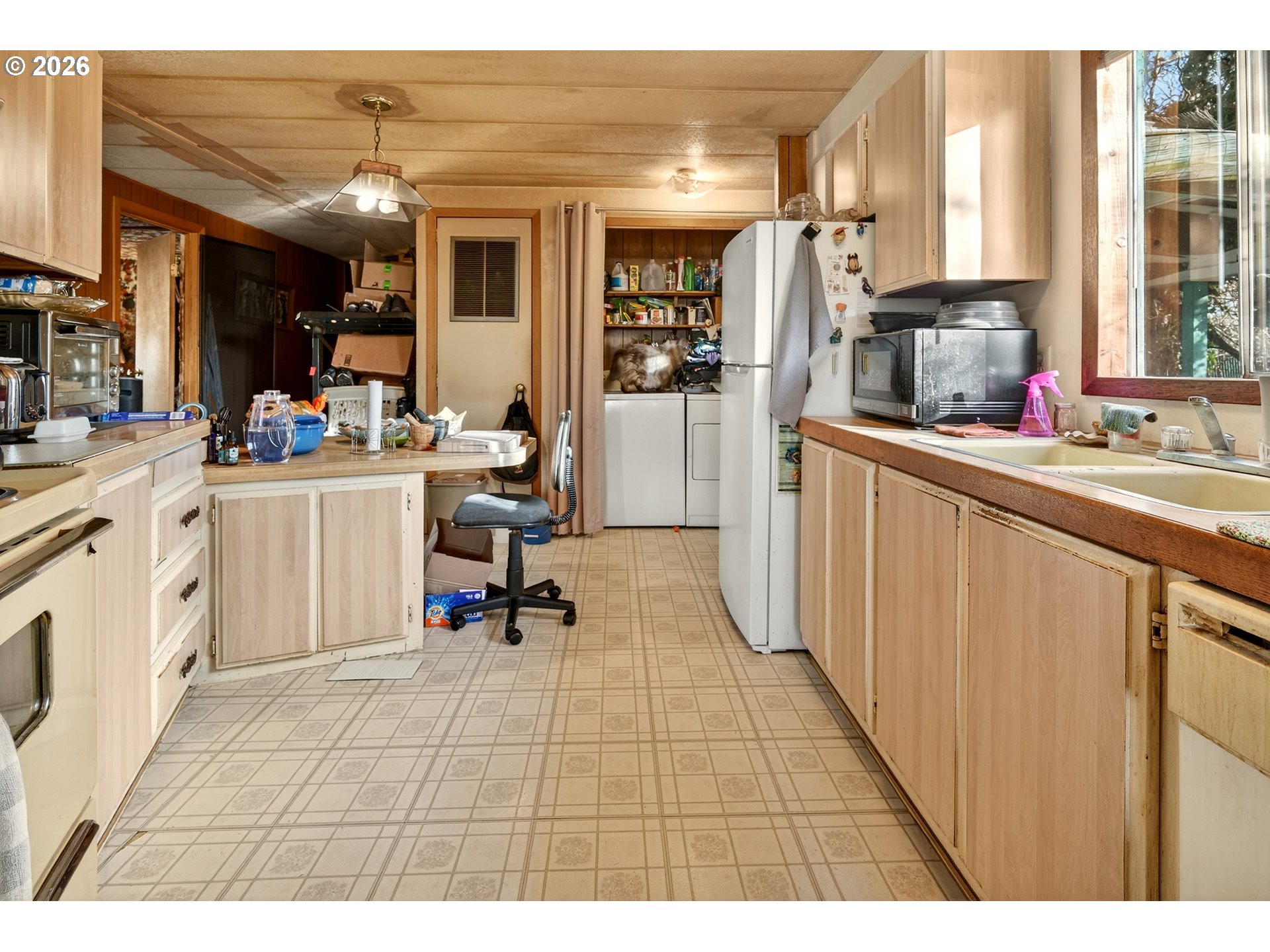 property viewer photo 2