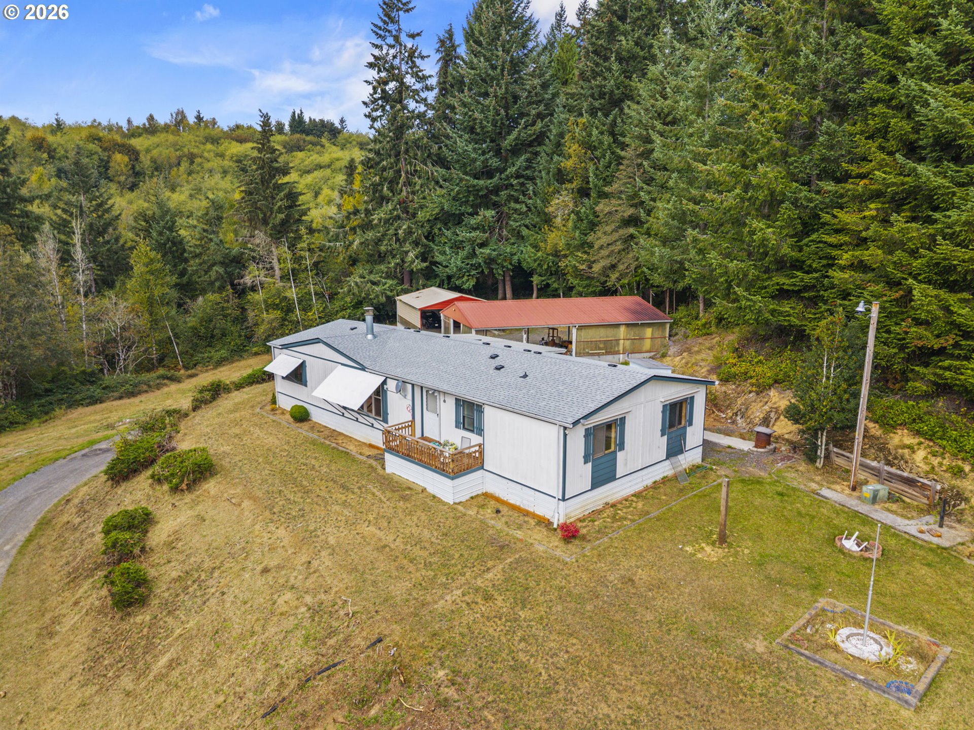 main property photo 7