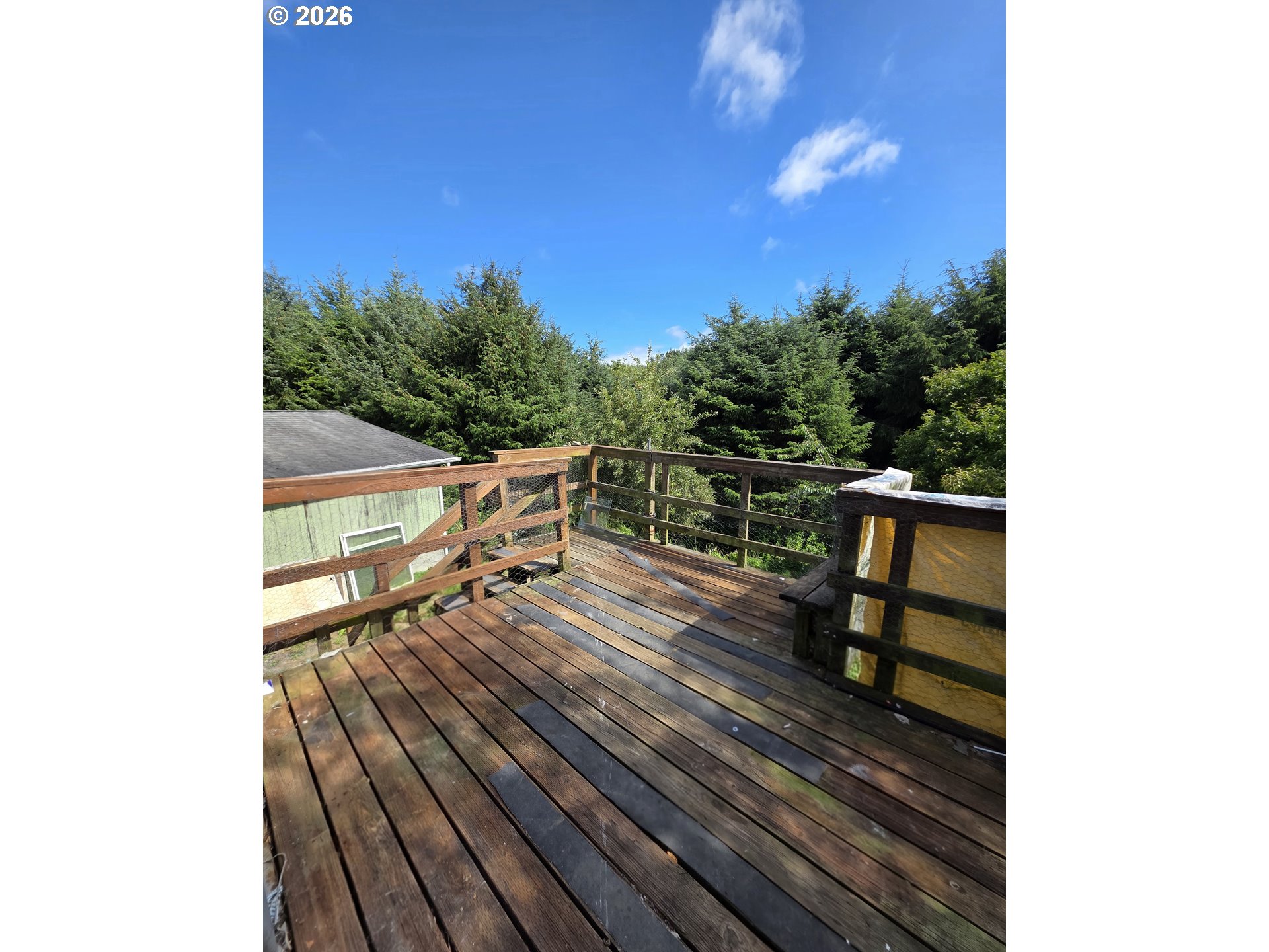 main property photo 16