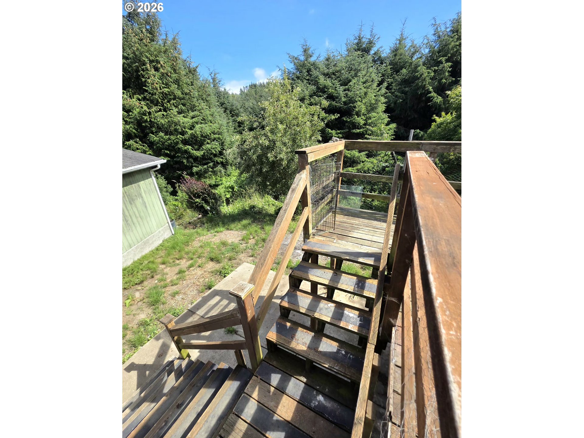 main property photo 18