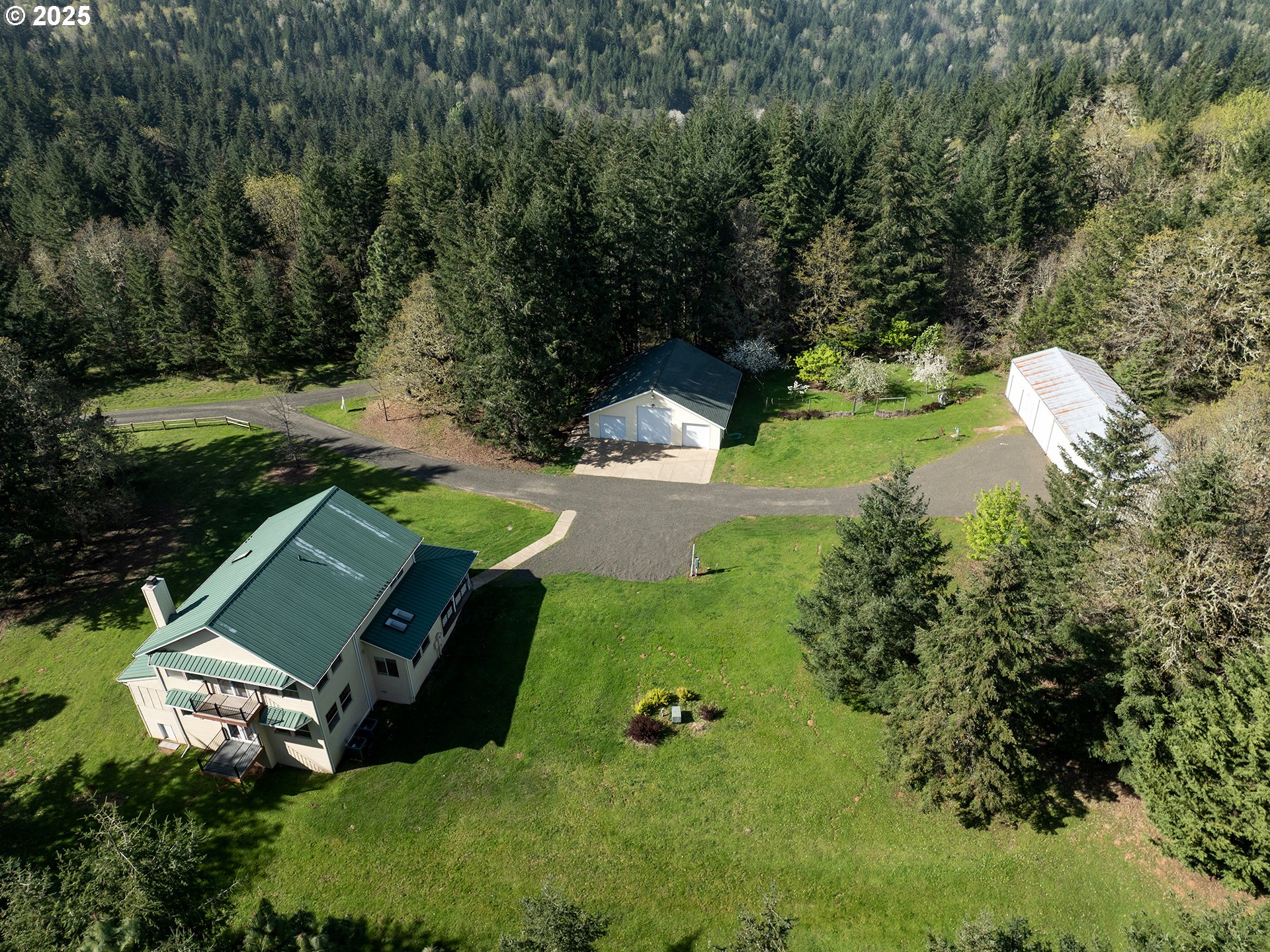main property photo 46