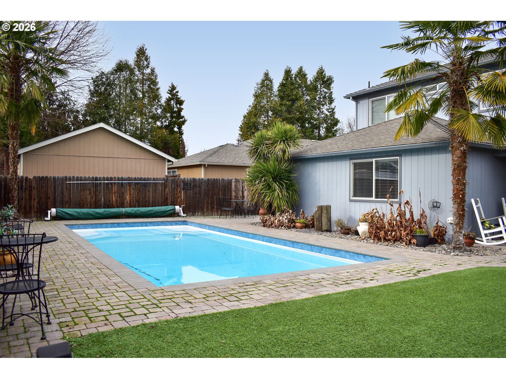 property viewer photo 1