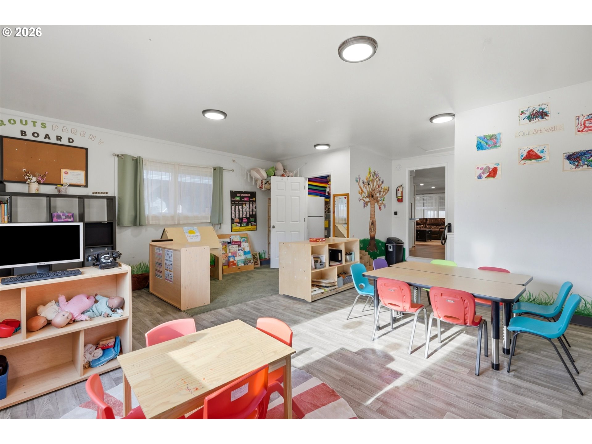 main property photo 19