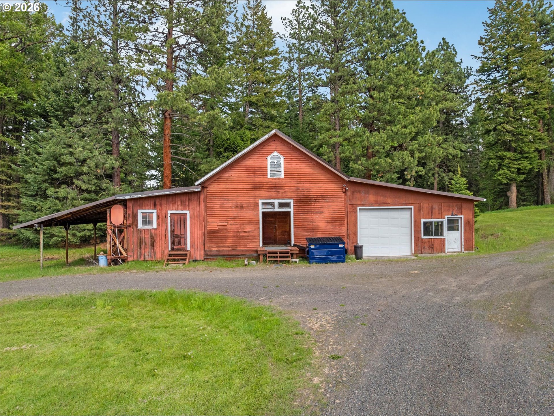 main property photo 45