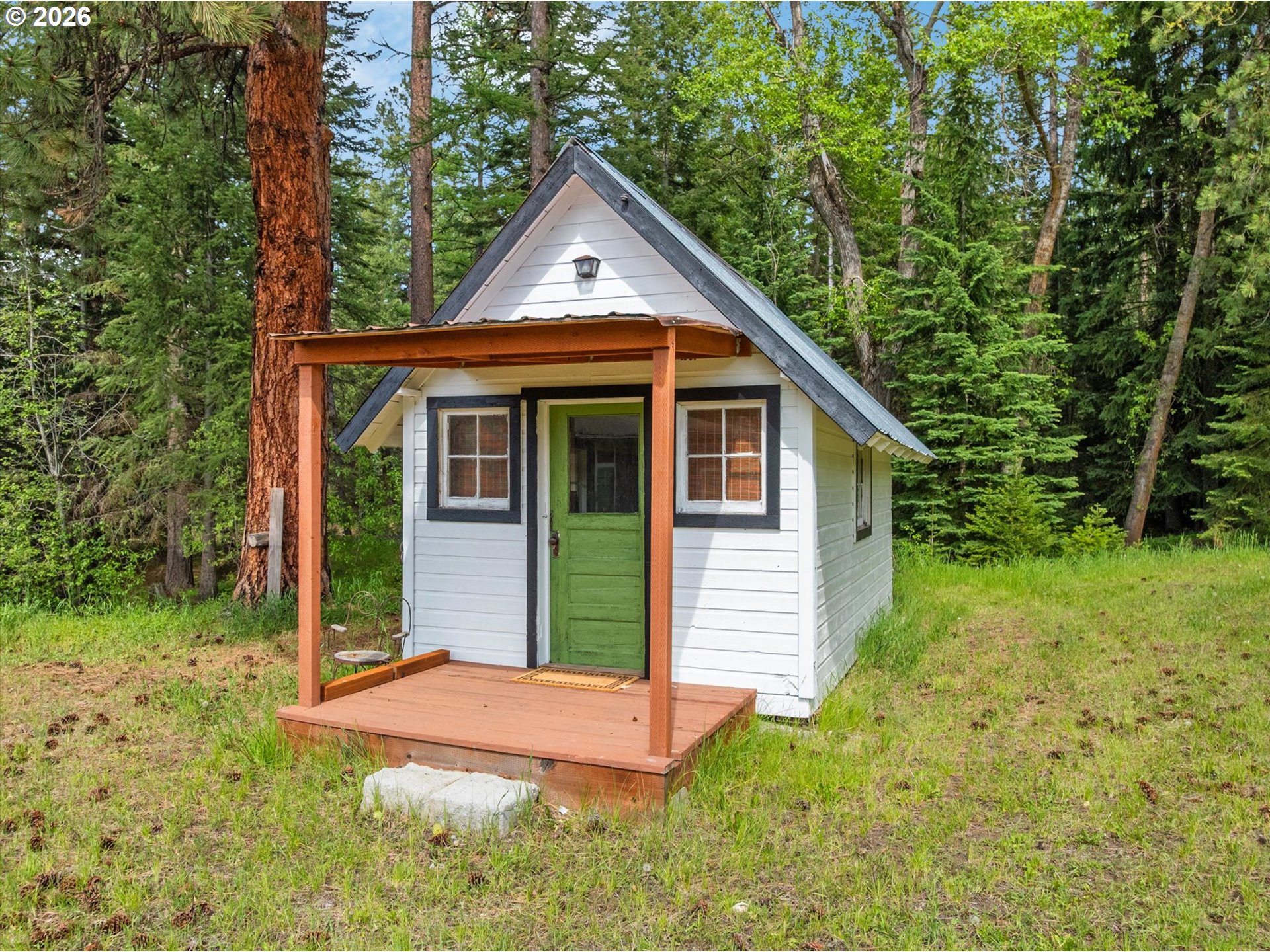 main property photo 46