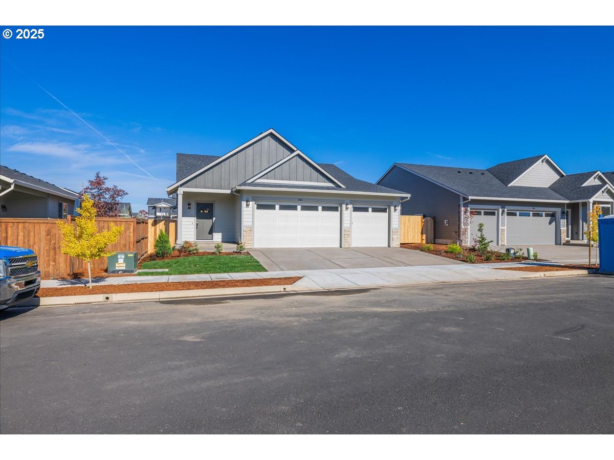 property viewer photo 1