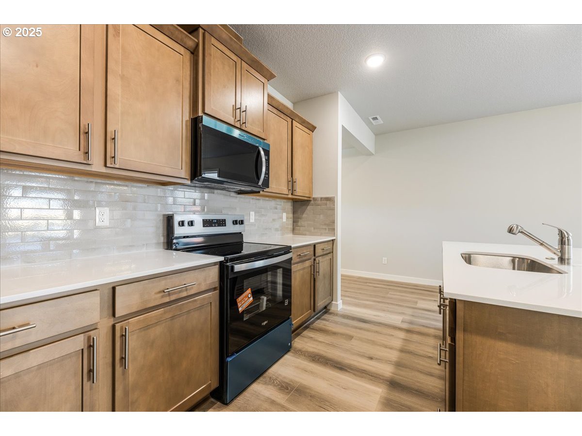 property viewer photo 11