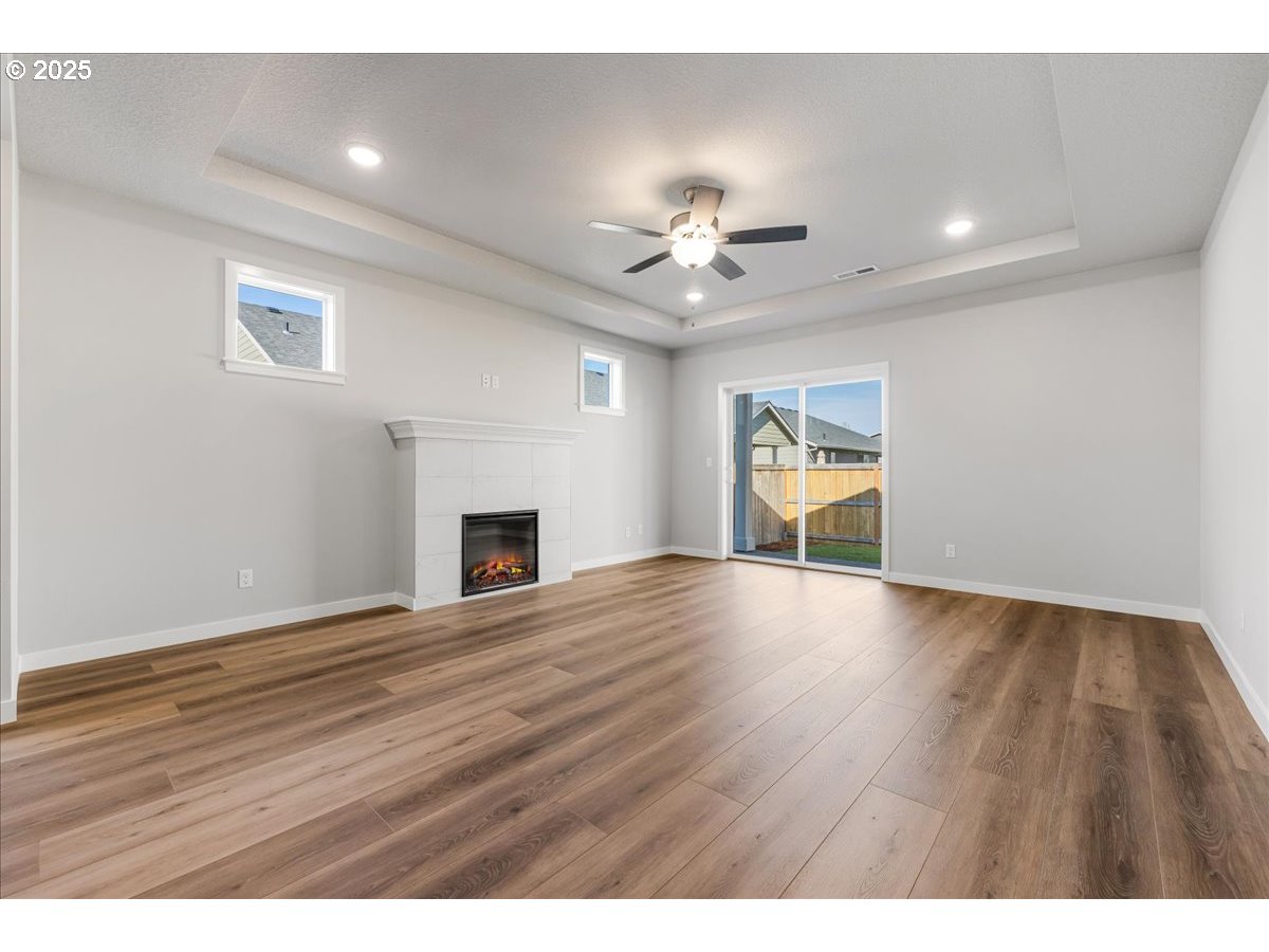 property viewer photo 15