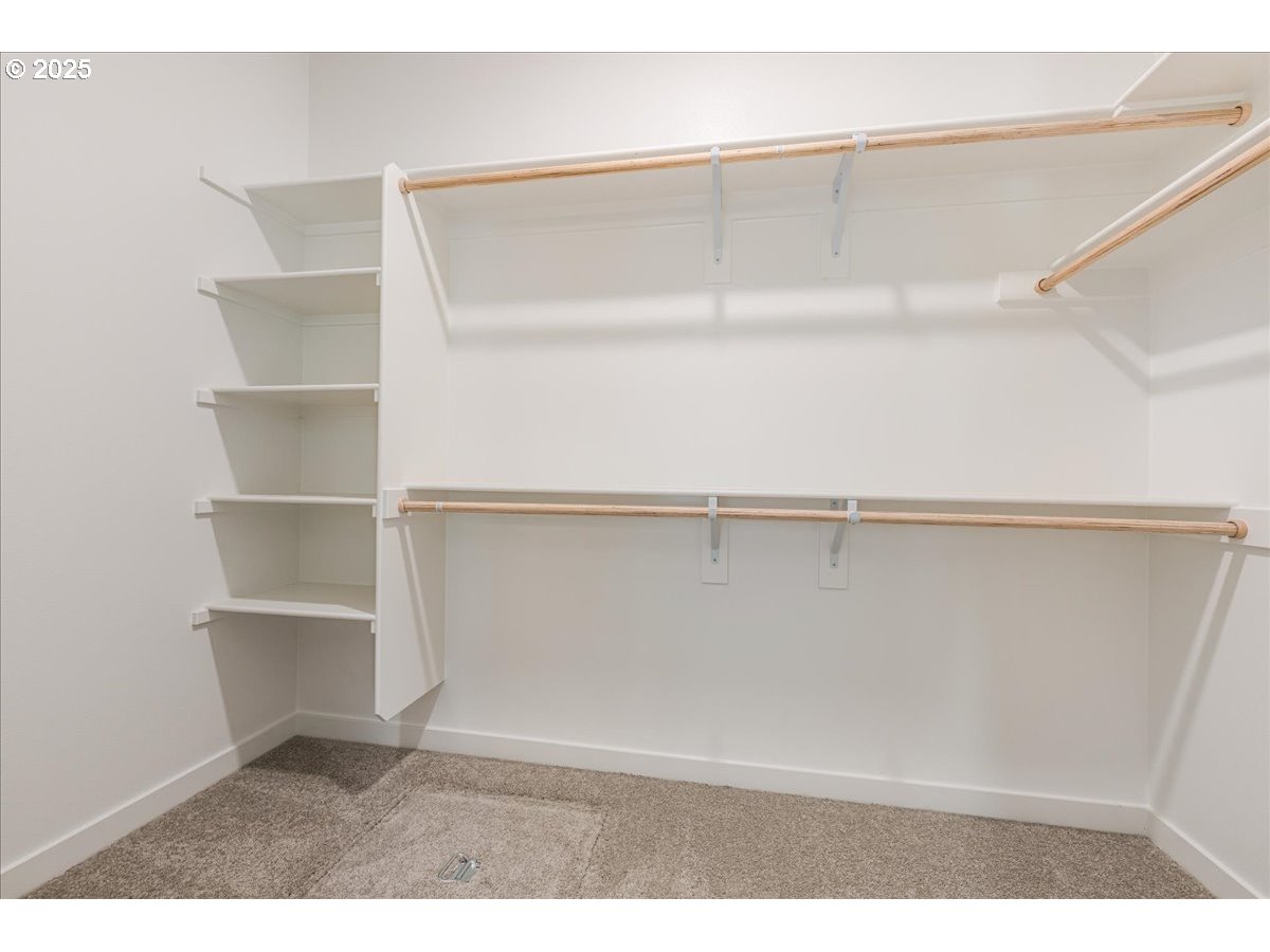 property viewer photo 34