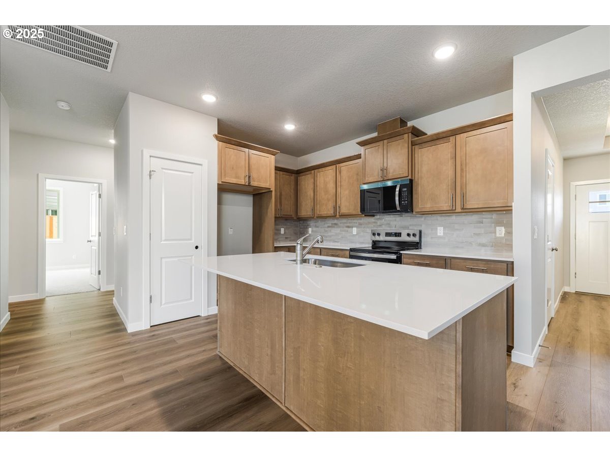 property viewer photo 9
