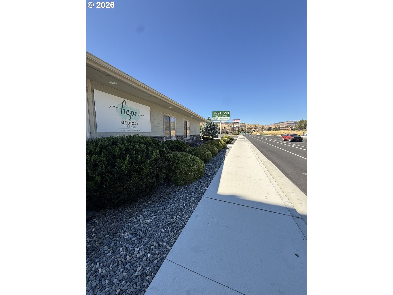 main property photo 22