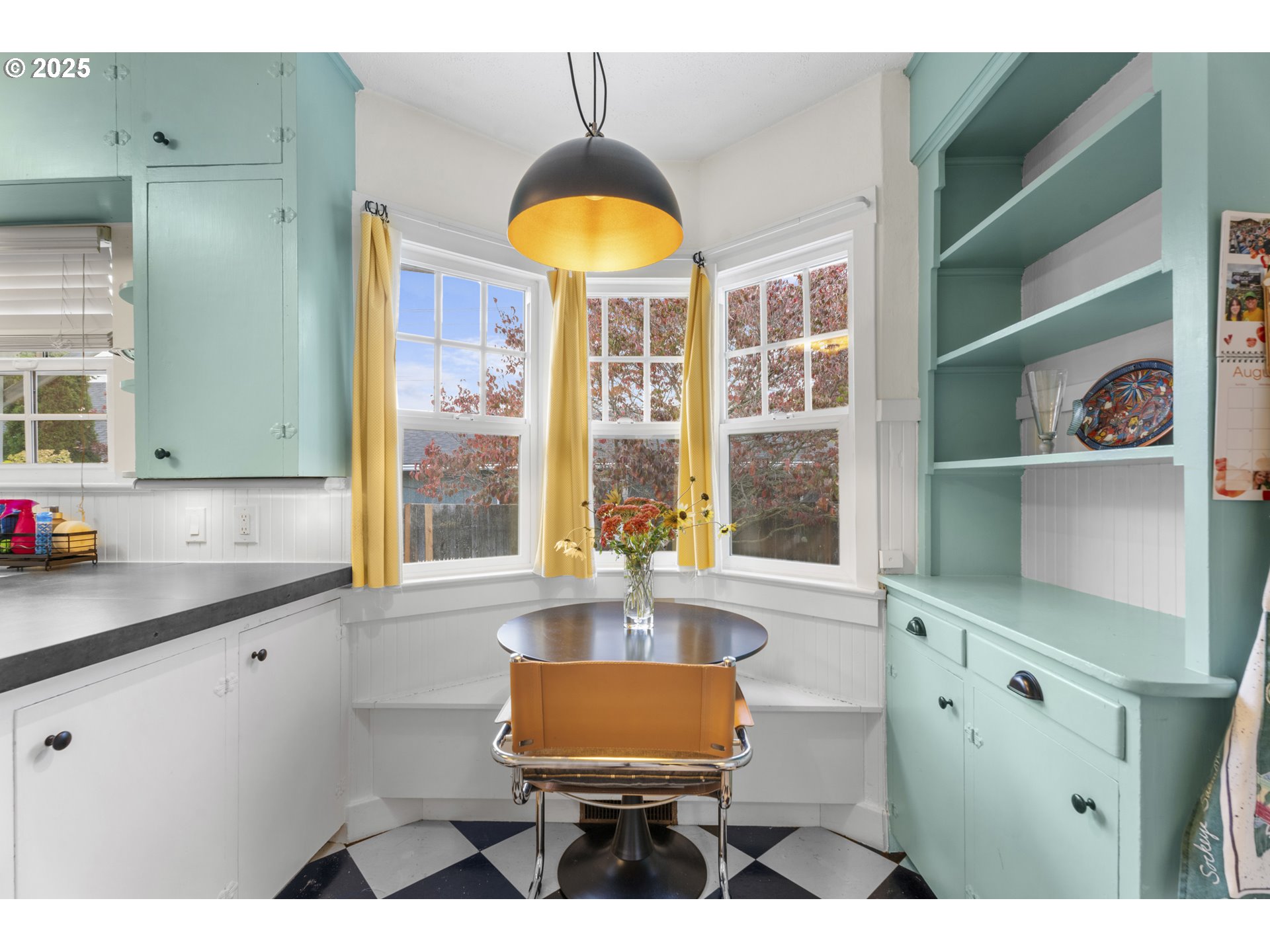 property viewer photo 11