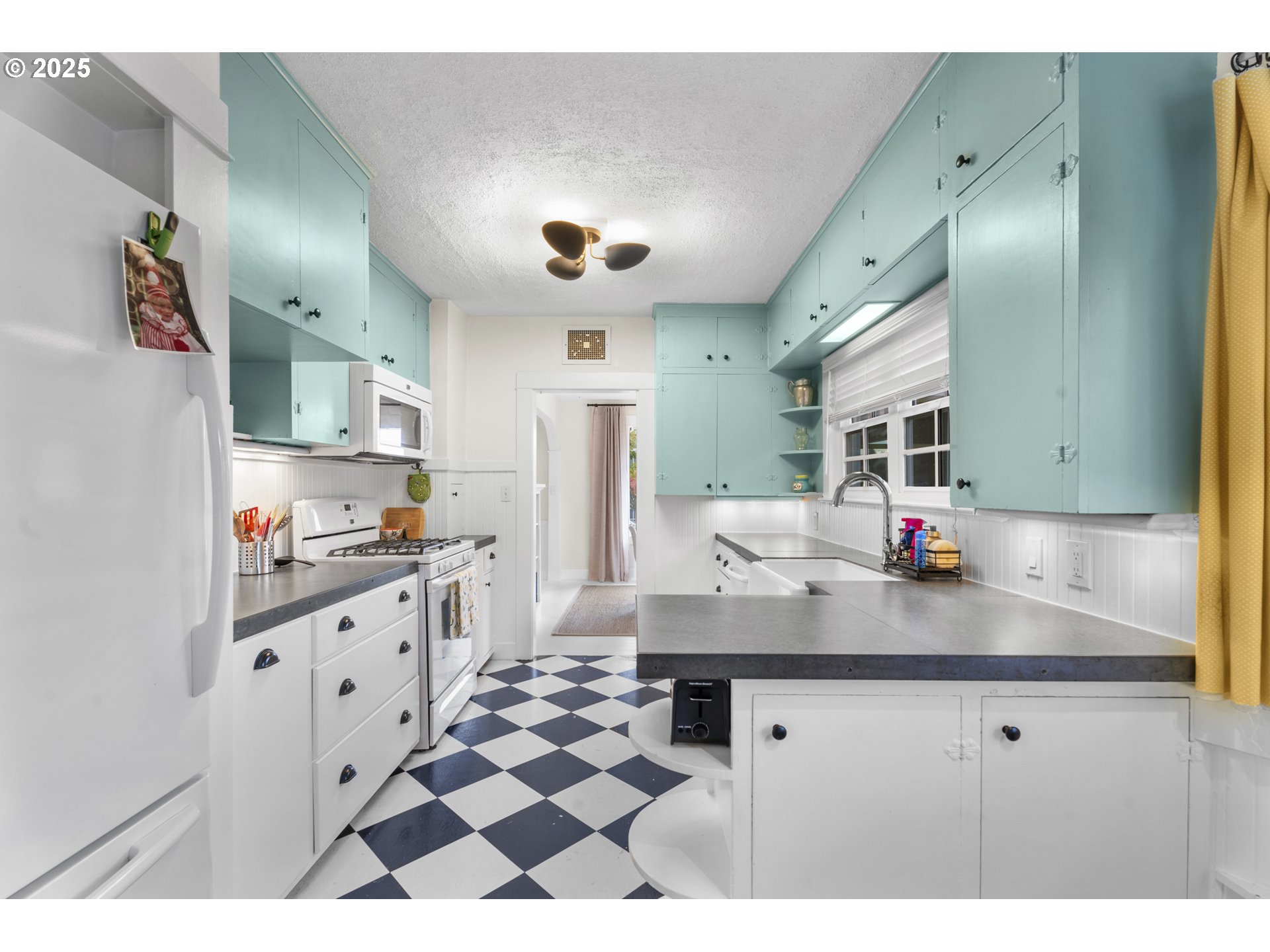 property viewer photo 9