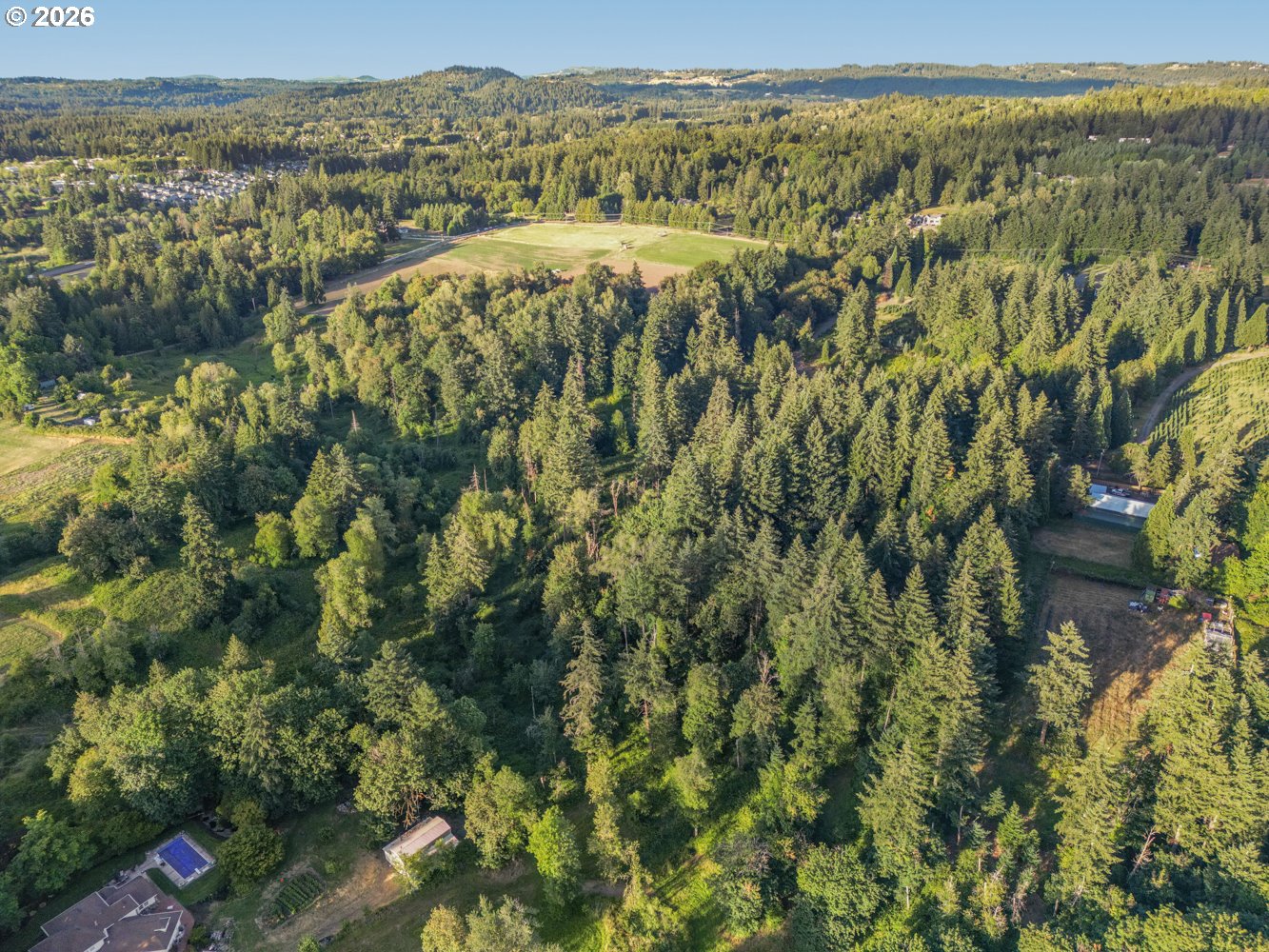 main property photo 40