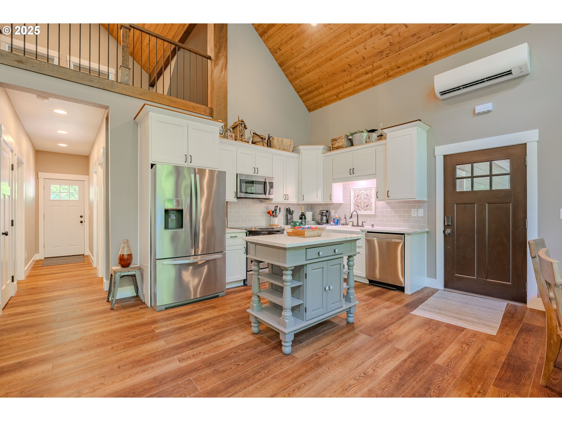 property viewer photo 14