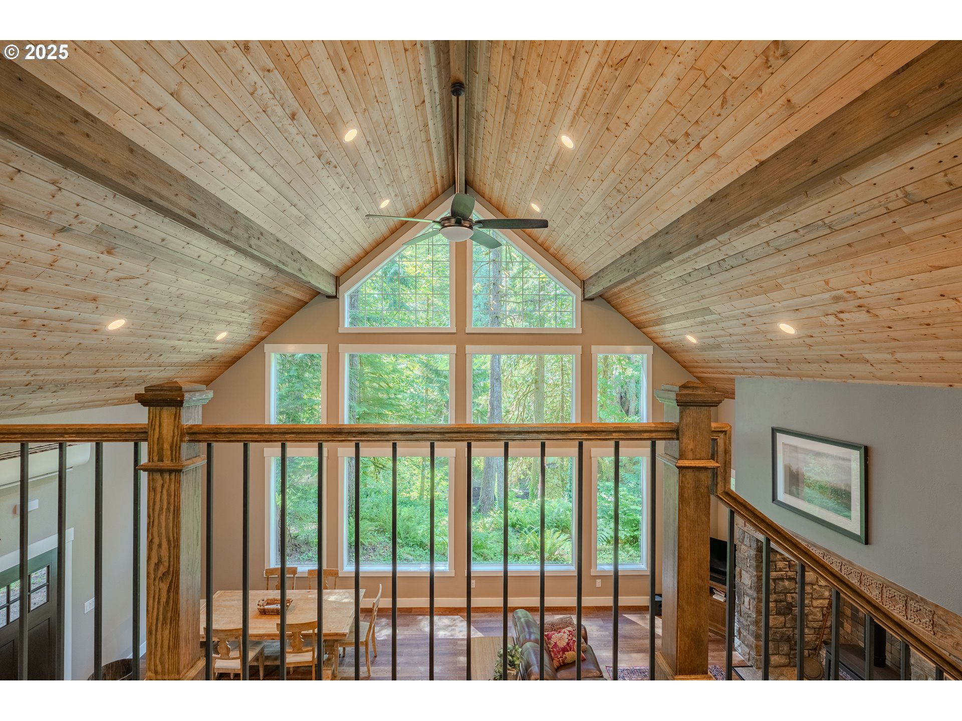 property viewer photo 26