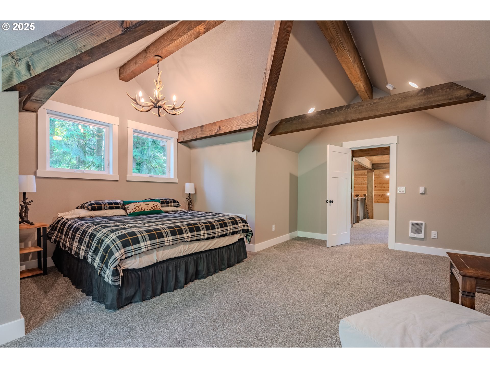 property viewer photo 29