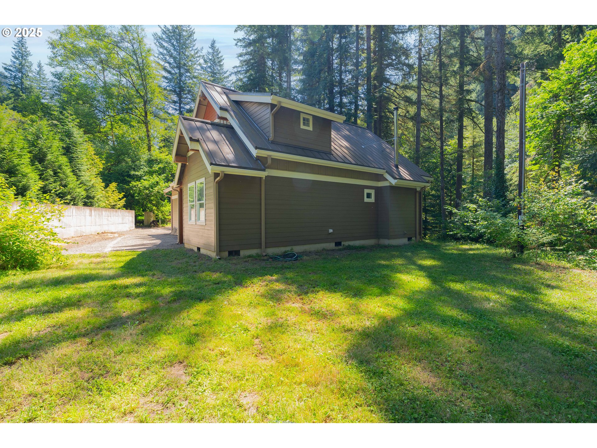 property viewer photo 33