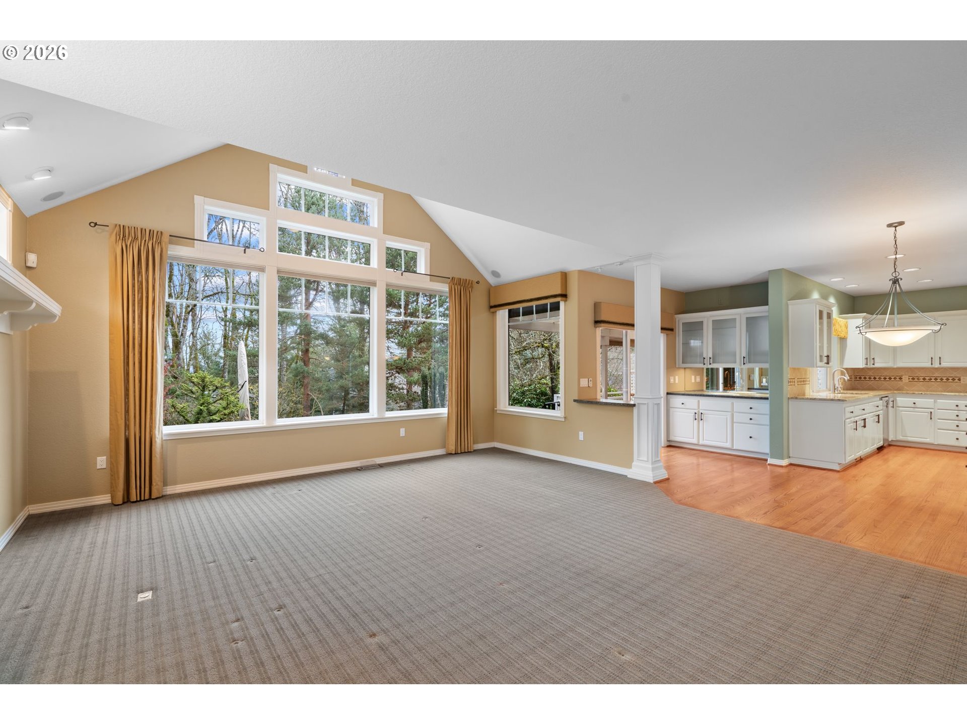 property viewer photo 21