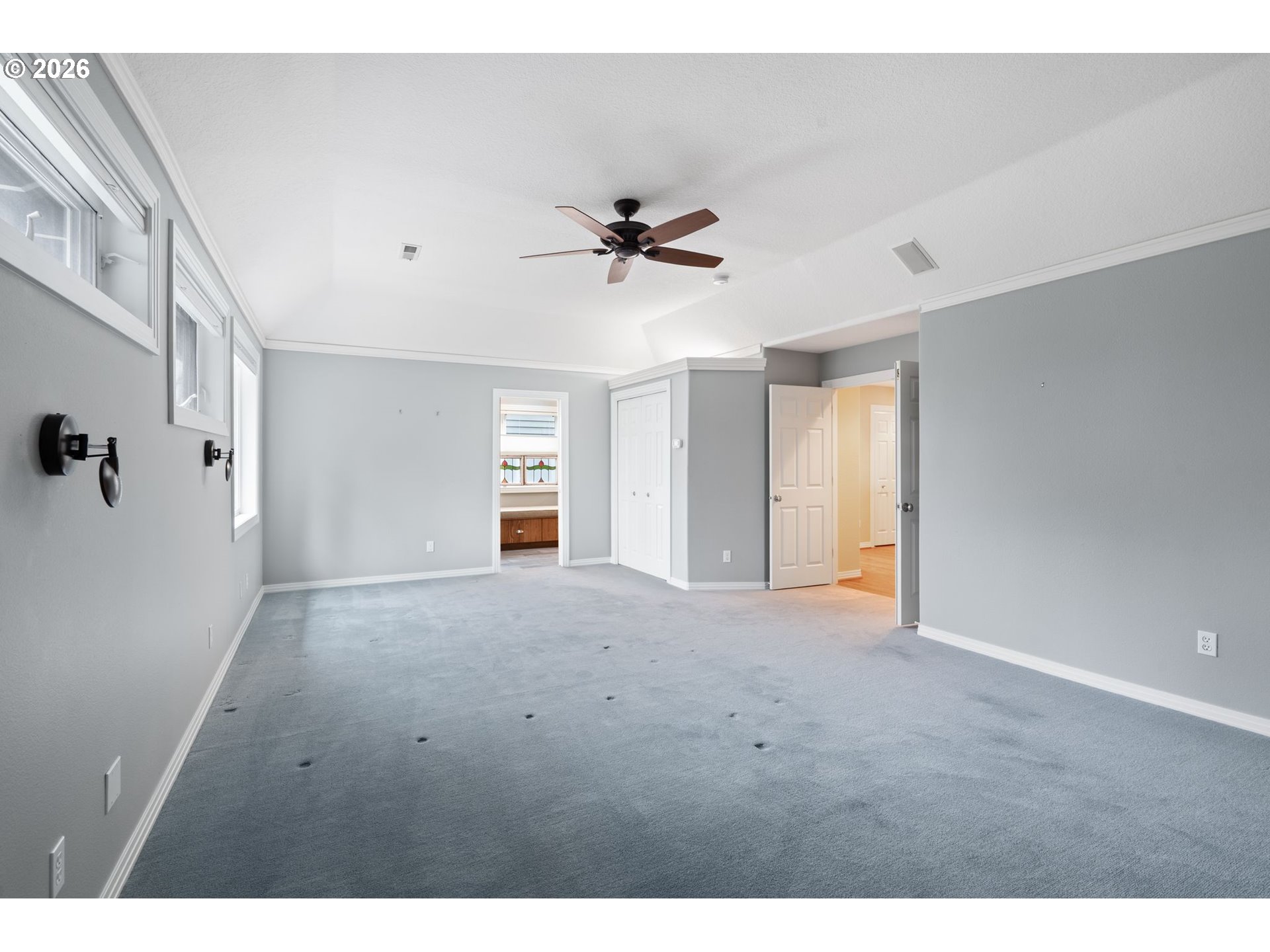 property viewer photo 24
