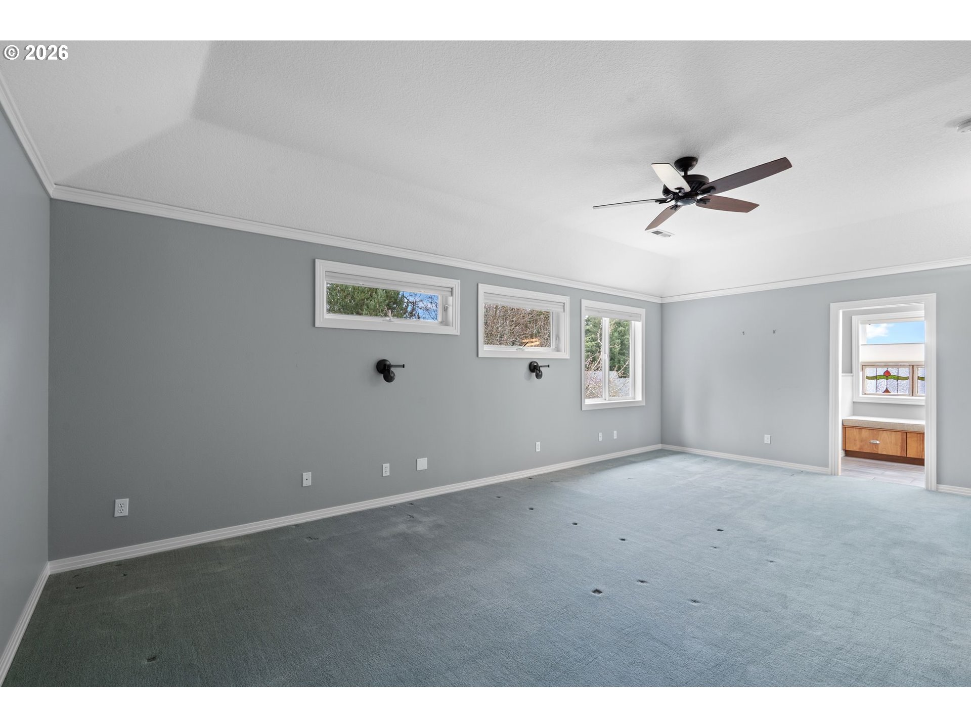 property viewer photo 25