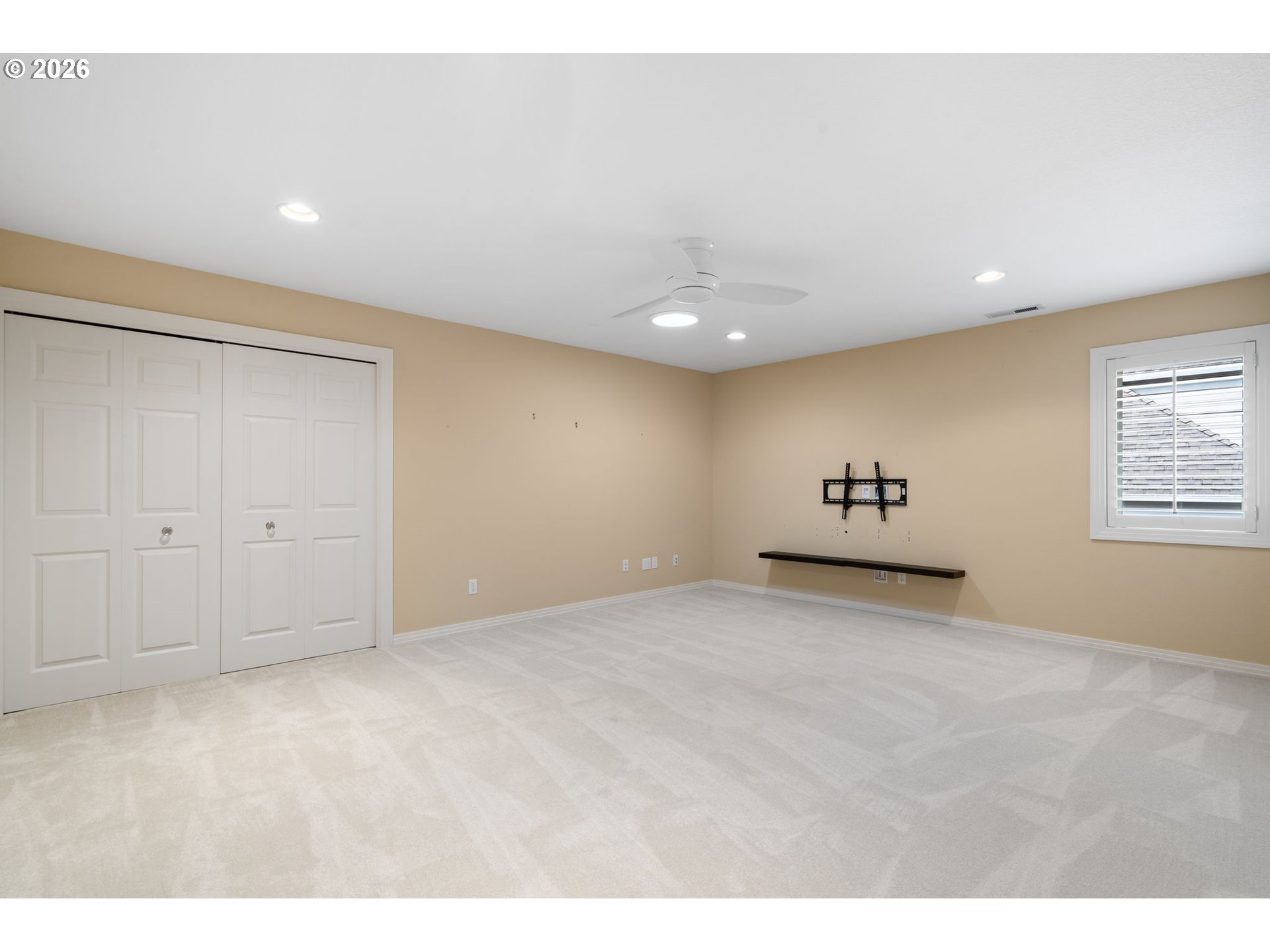 property viewer photo 34