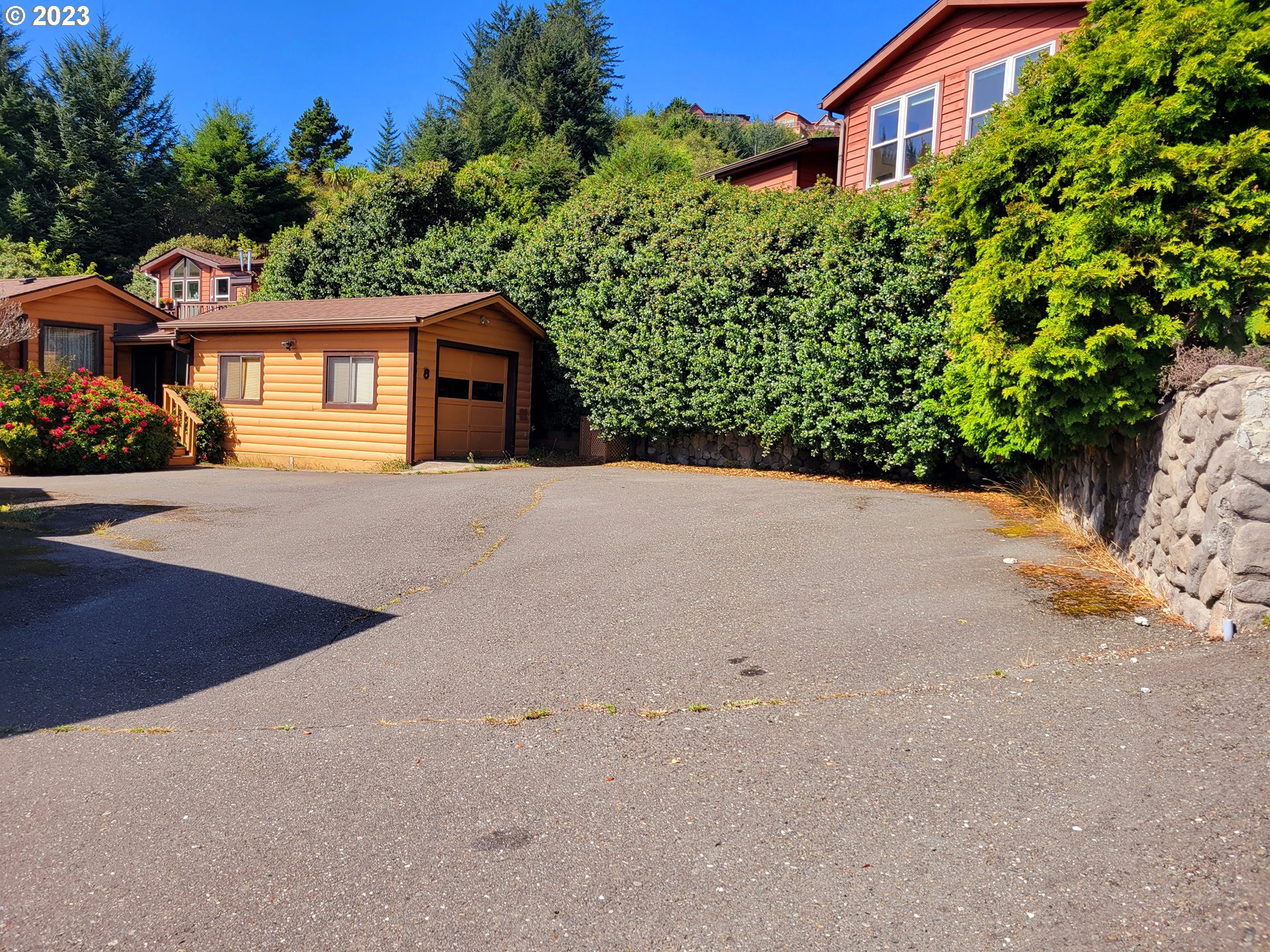 main property photo 46