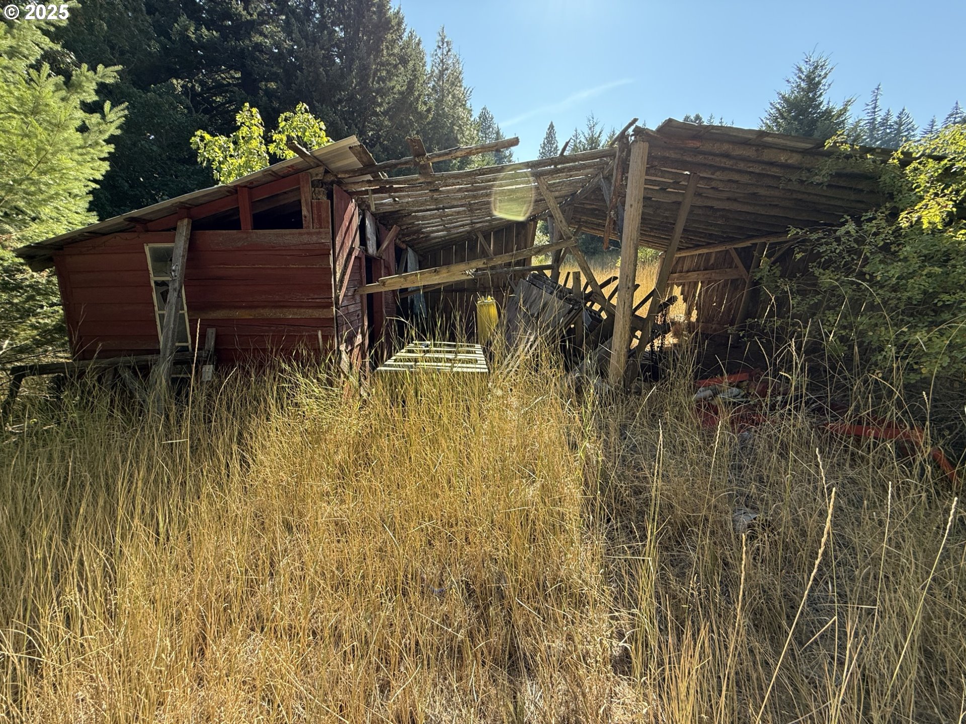 main property photo 21