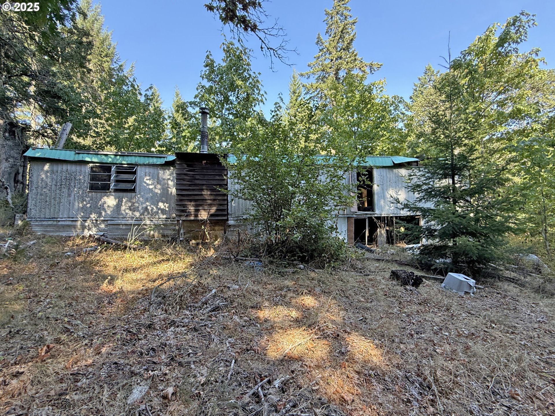 main property photo 36