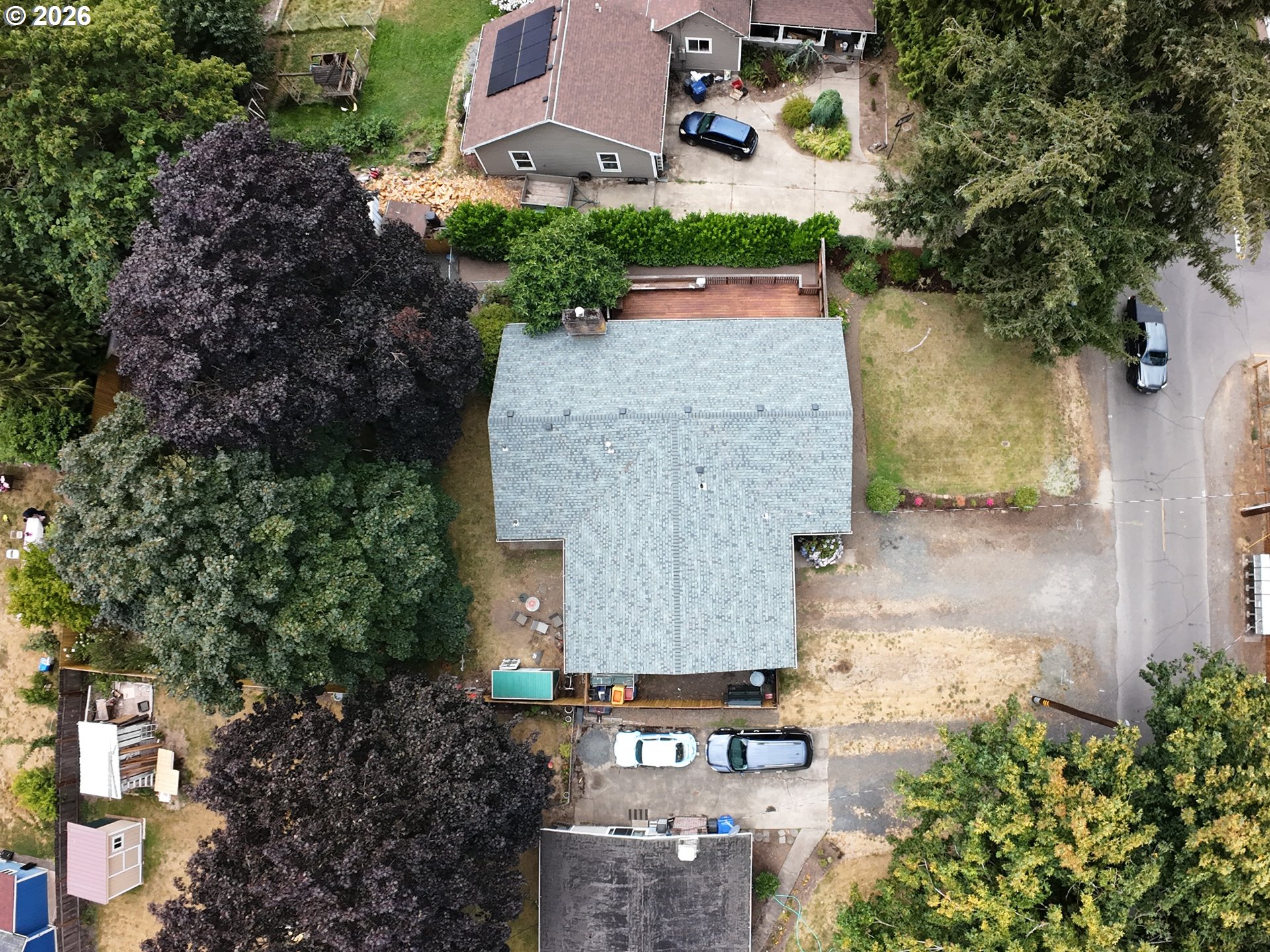 main property photo 33