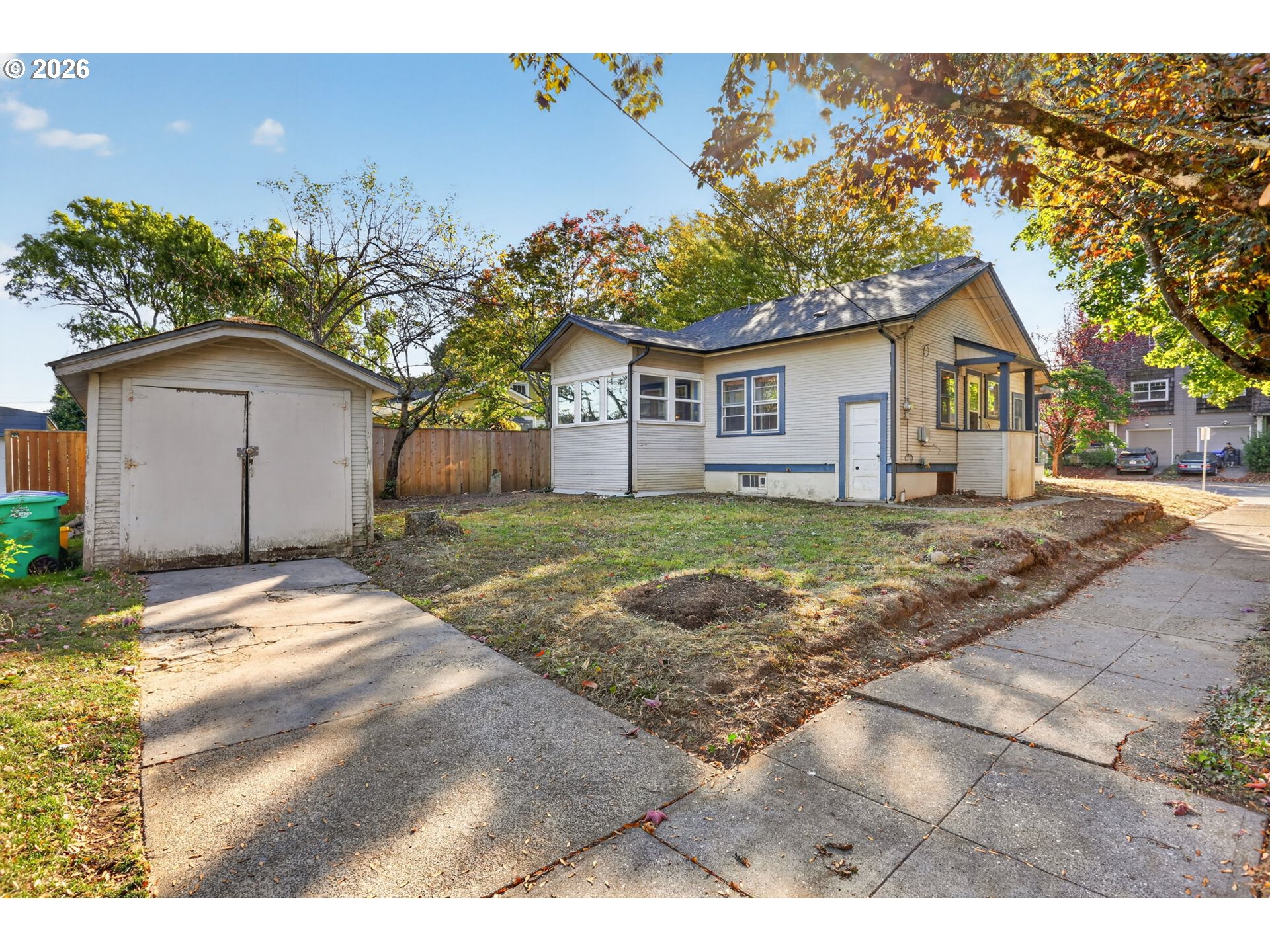 main property photo 38
